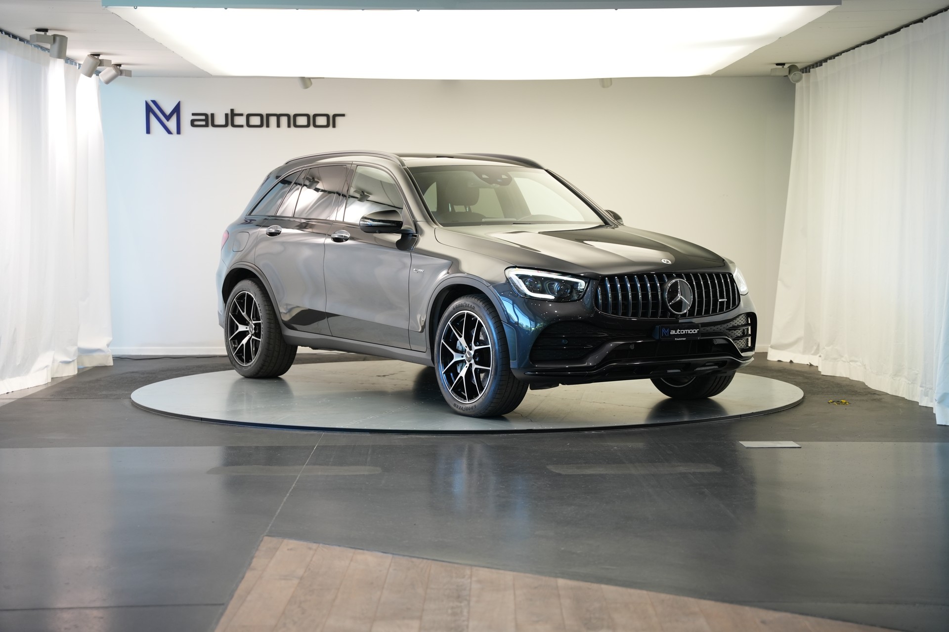 MERCEDES-BENZ GLC 43 AMG 4Matic 9G-Tronic *CH-Fahrzeug* Burmester* *Panorama*-showroom-element-2