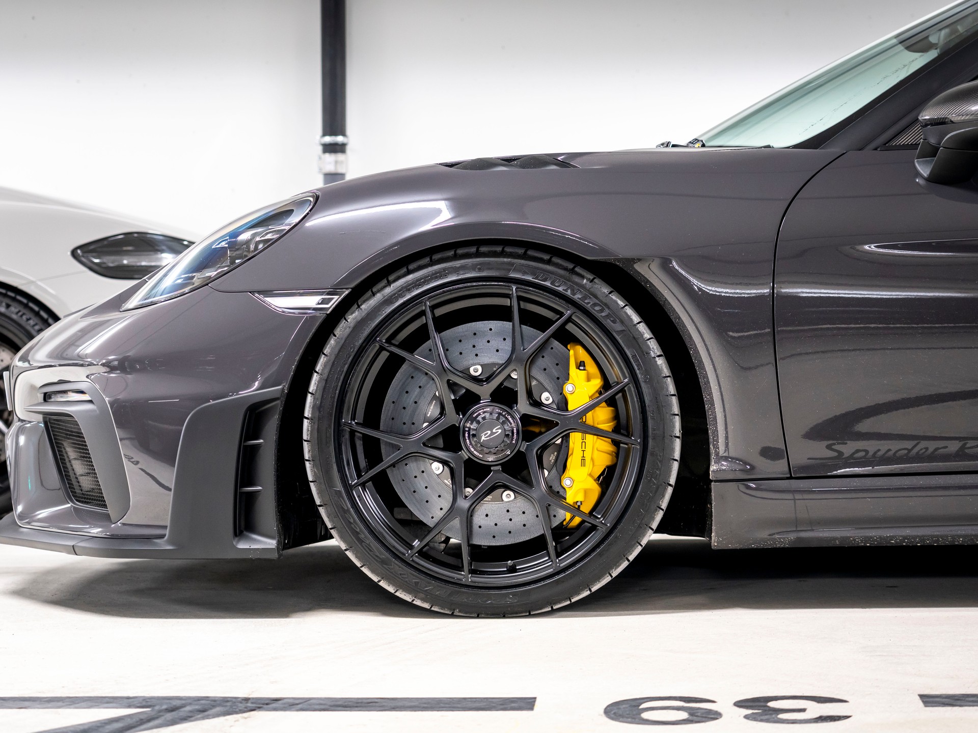 PORSCHE 718 Boxster Spyder RS PDK-image-5