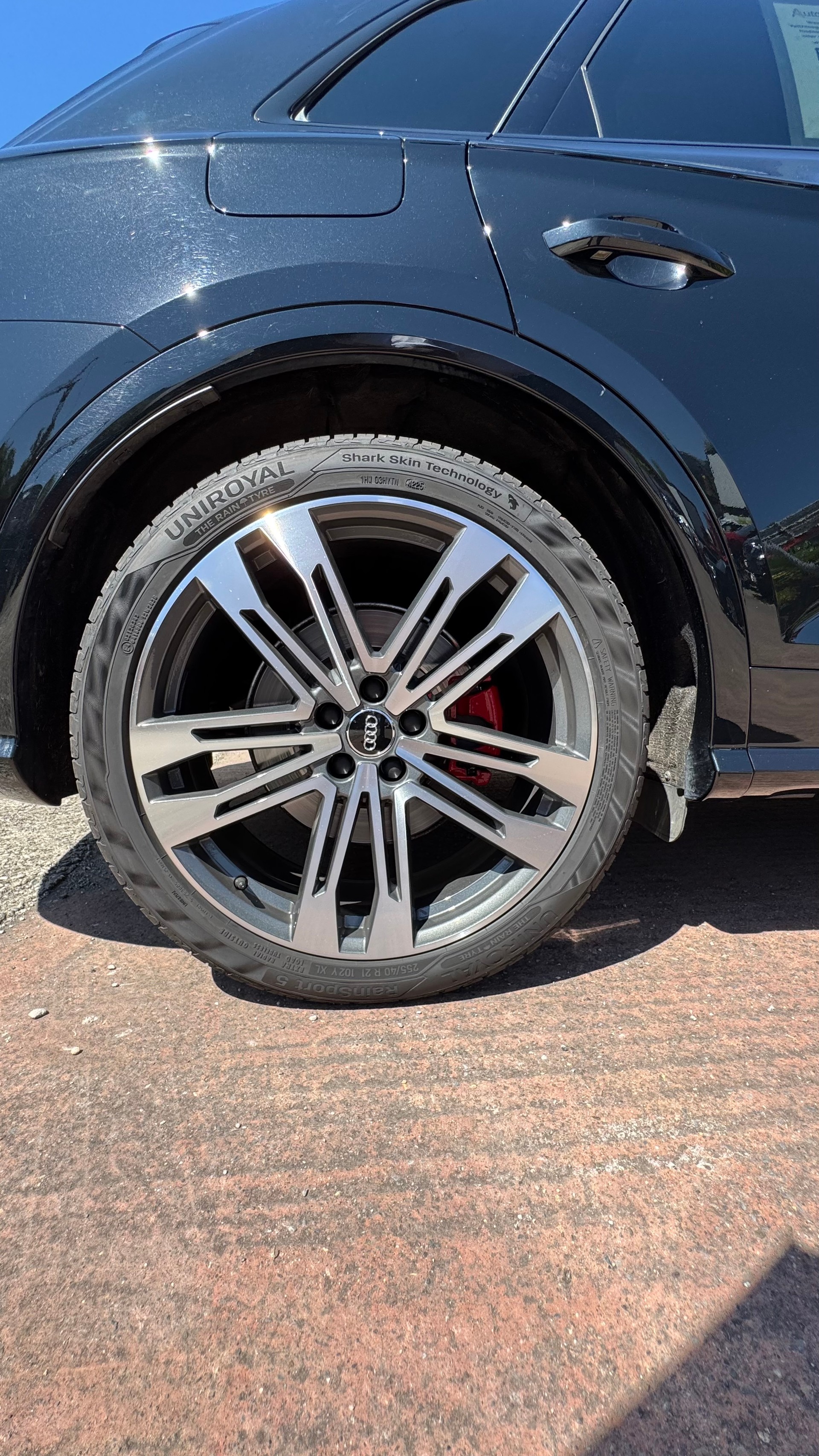 AUDI SQ5 TDI quattro tiptronic **Black Pearl**-image-7