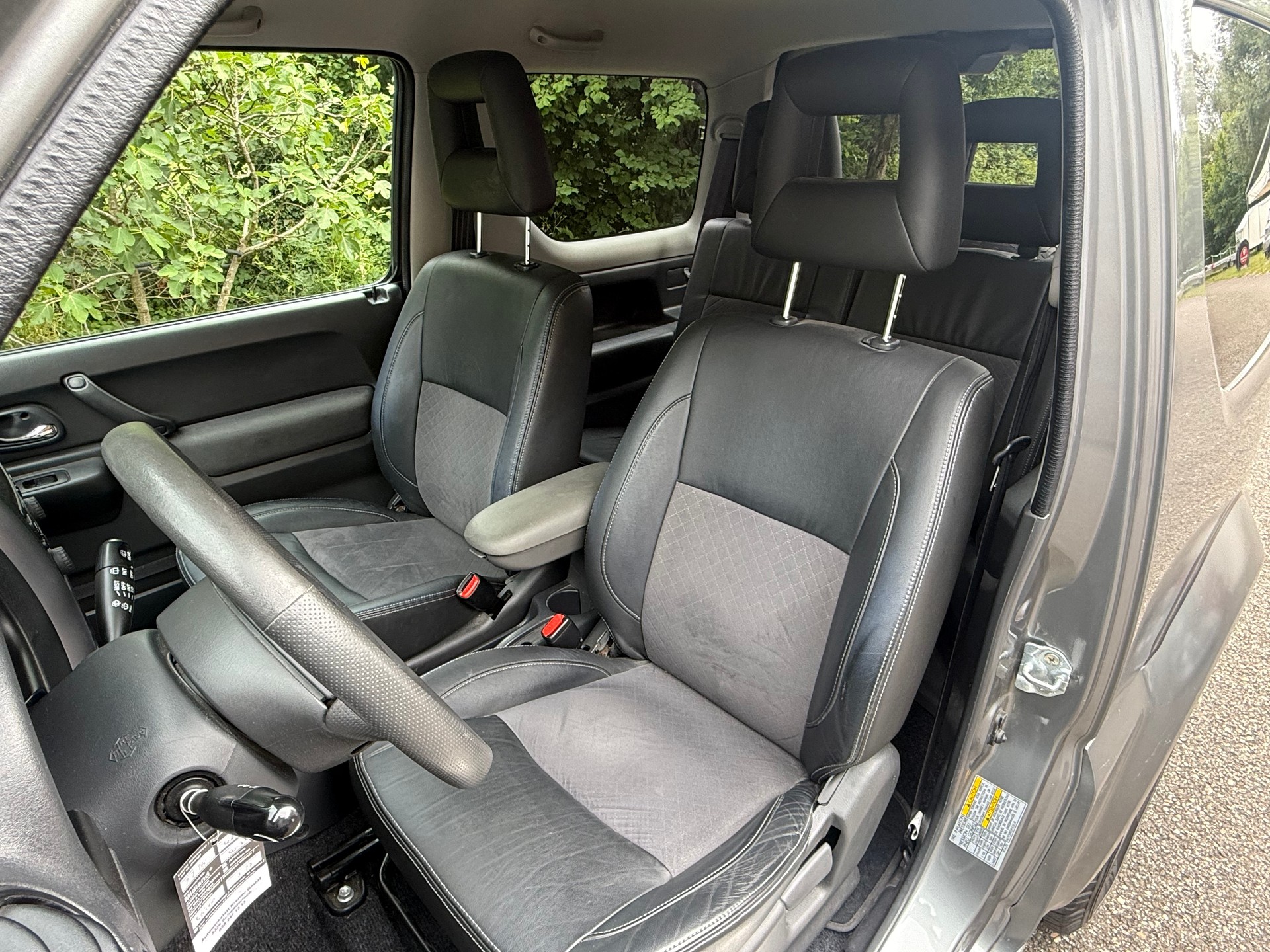 SUZUKI Jimny 1.3 16V GL Top Special Edition-image-8