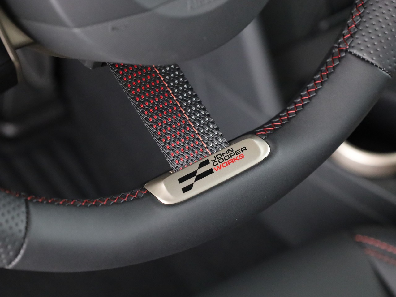 MINI Cooper John Cooper Works Cabriolet DKG-image-23