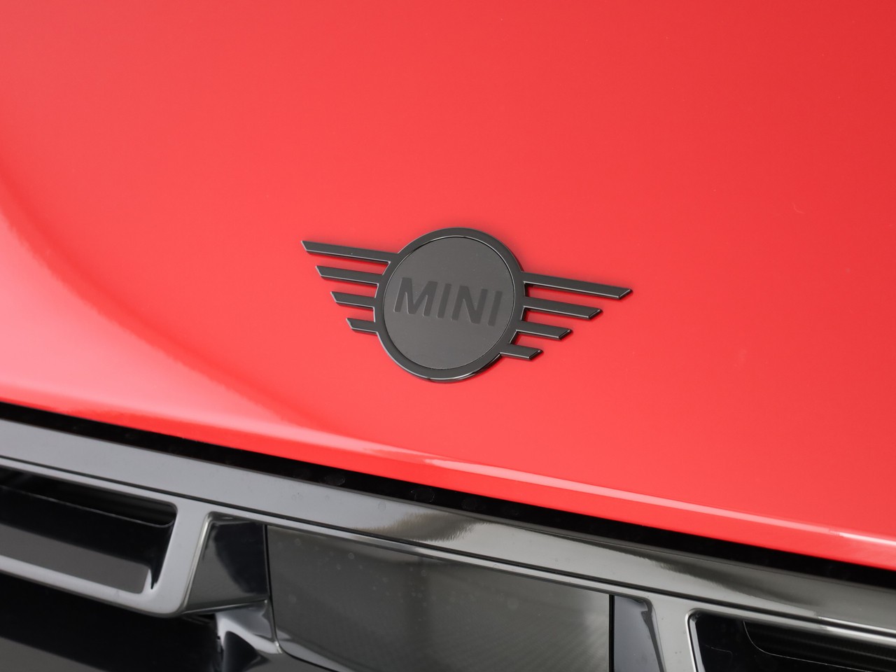 MINI Cooper John Cooper Works Cabriolet DKG-image-6