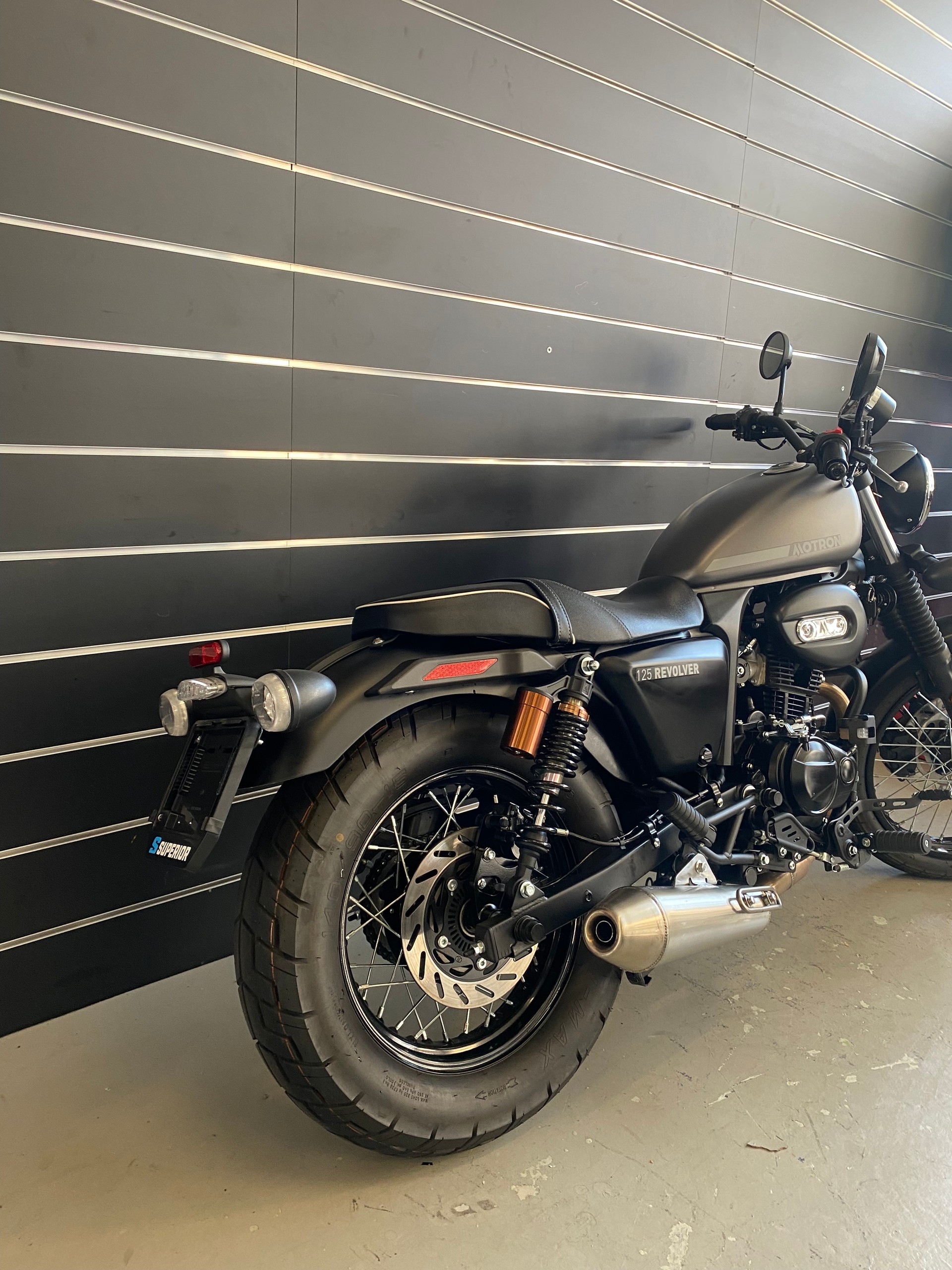 MOTRON Revolver 125-showroom-element-3
