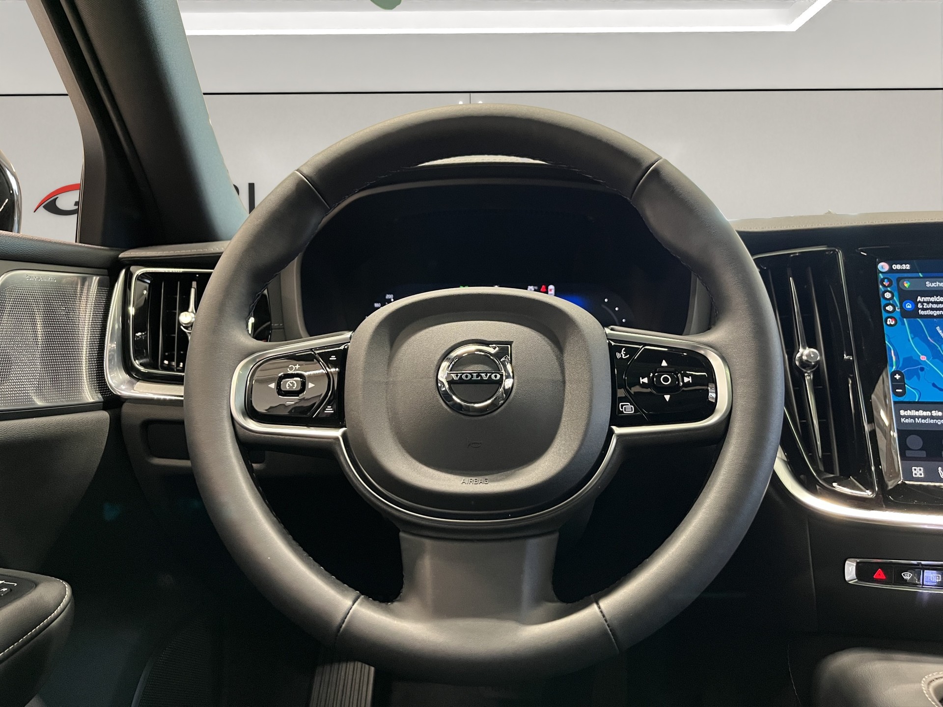 VOLVO V60 2.0 T6 TE Ultra Dark eAWD-image-10