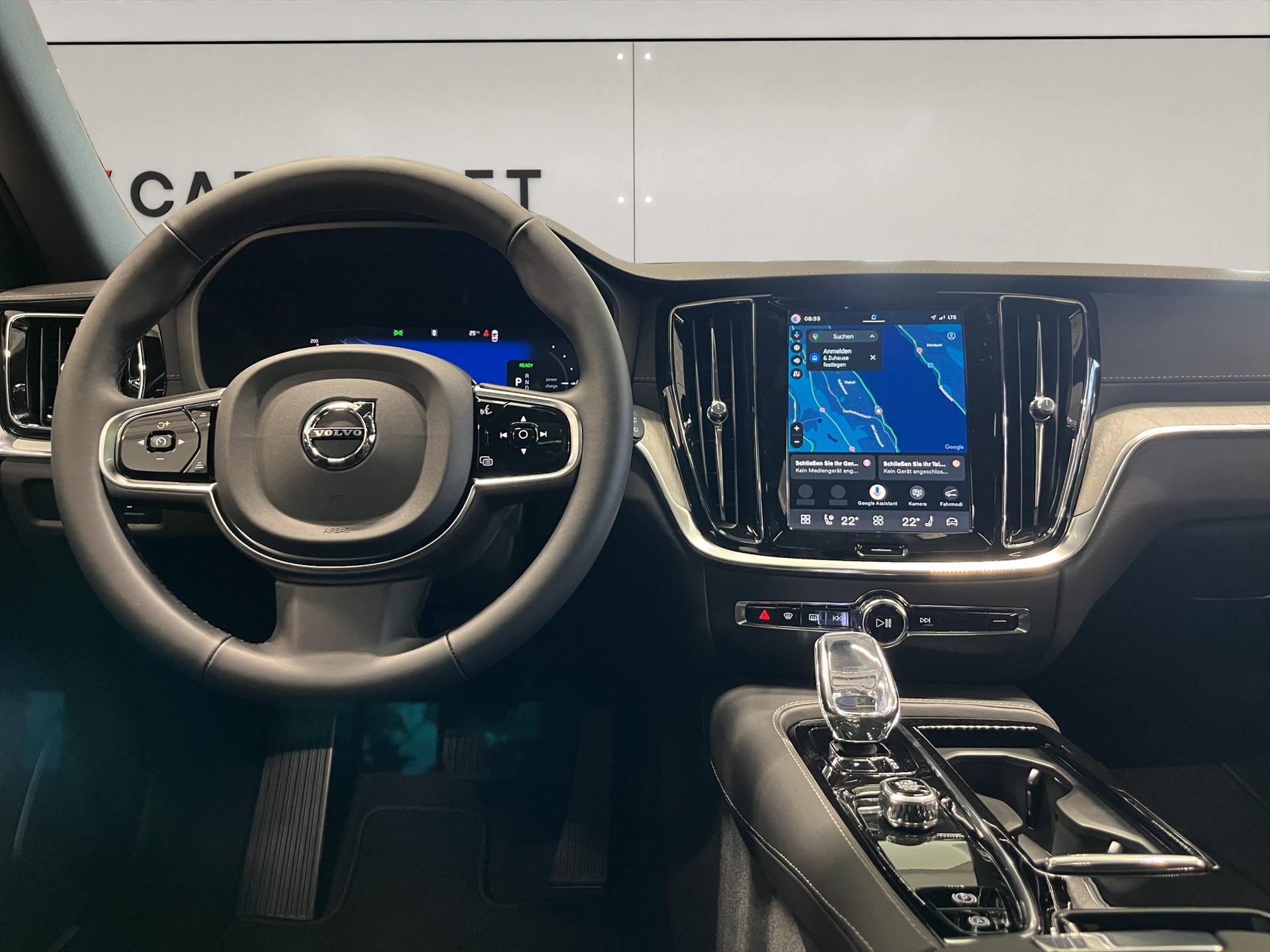 VOLVO V60 2.0 T6 TE Ultra Dark eAWD-image-9
