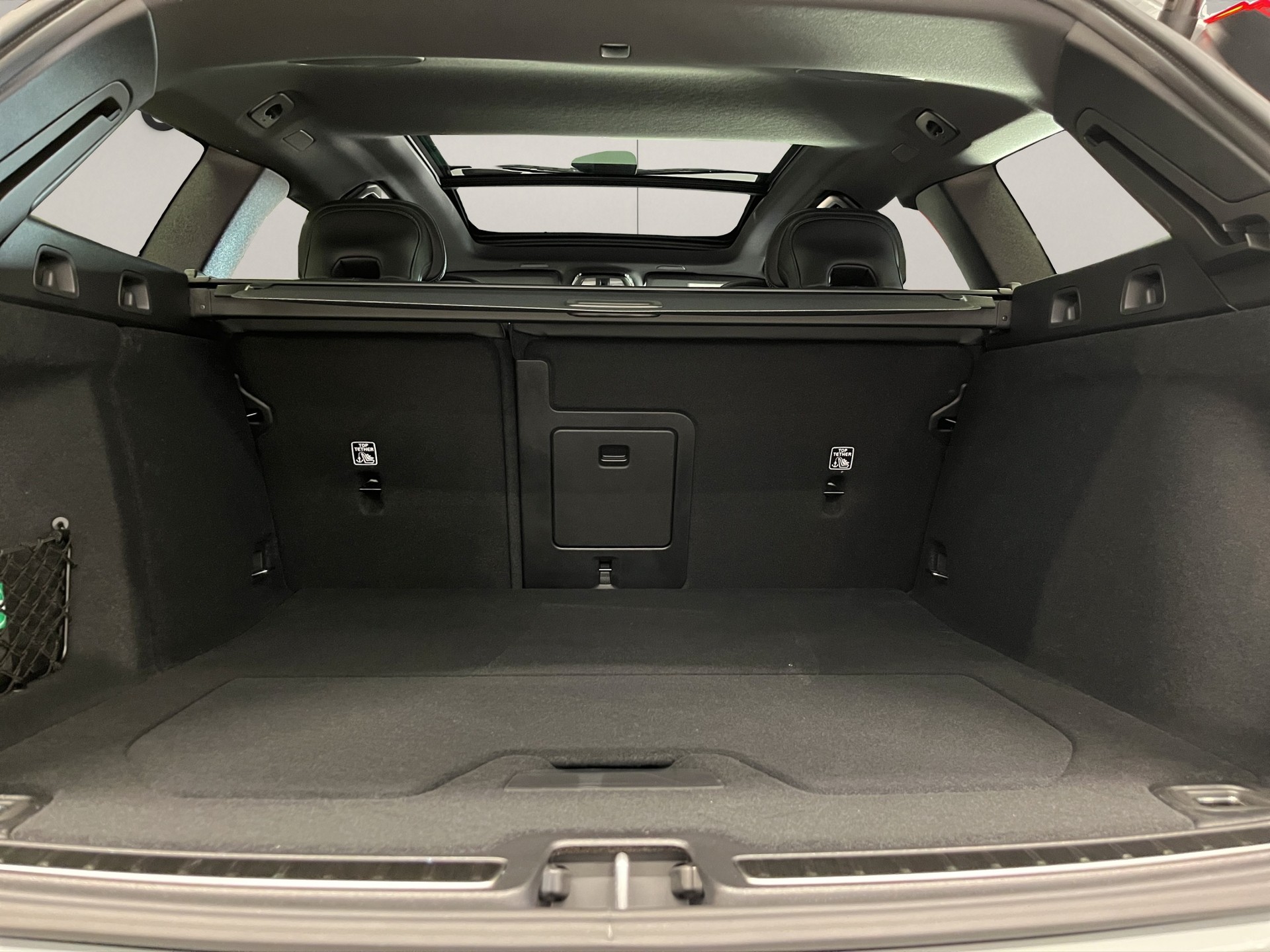 VOLVO V60 2.0 T6 TE Ultra Dark eAWD-image-5