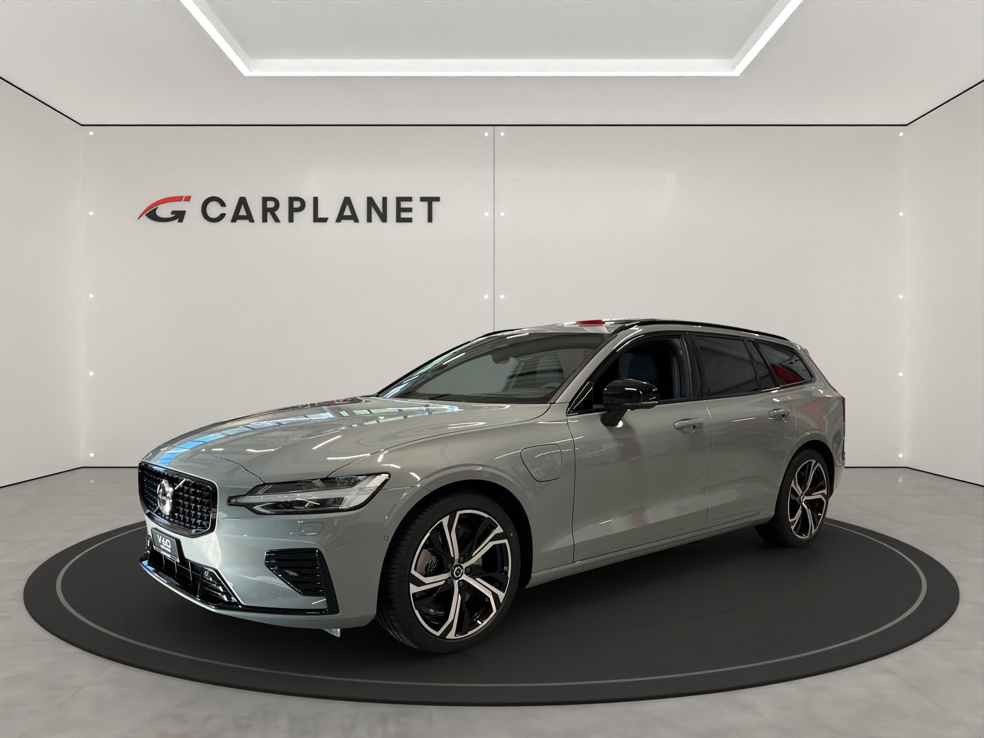VOLVO V60 2.0 T6 TE Ultra Dark eAWD-image-0