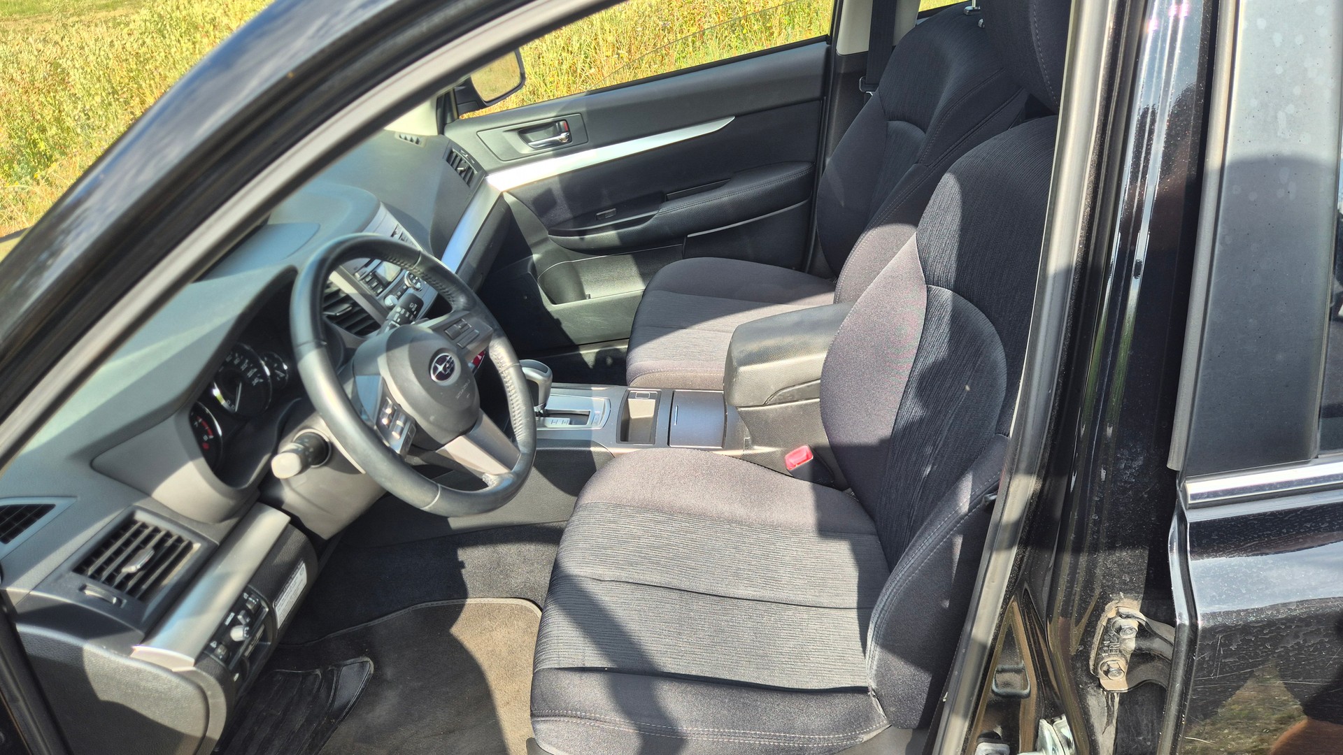 SUBARU Legacy 2.0i Swiss AWD Lineartronic-image-4