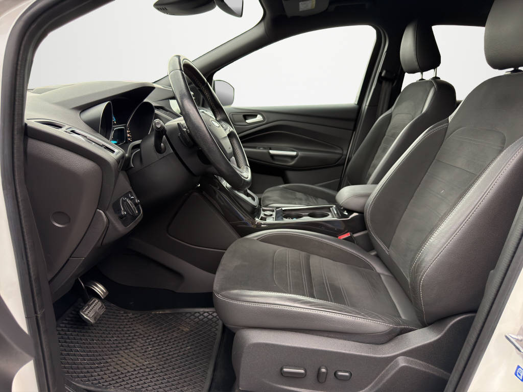 FORD Kuga 2.0 TDCi 180 ST-Line FPS-image-8