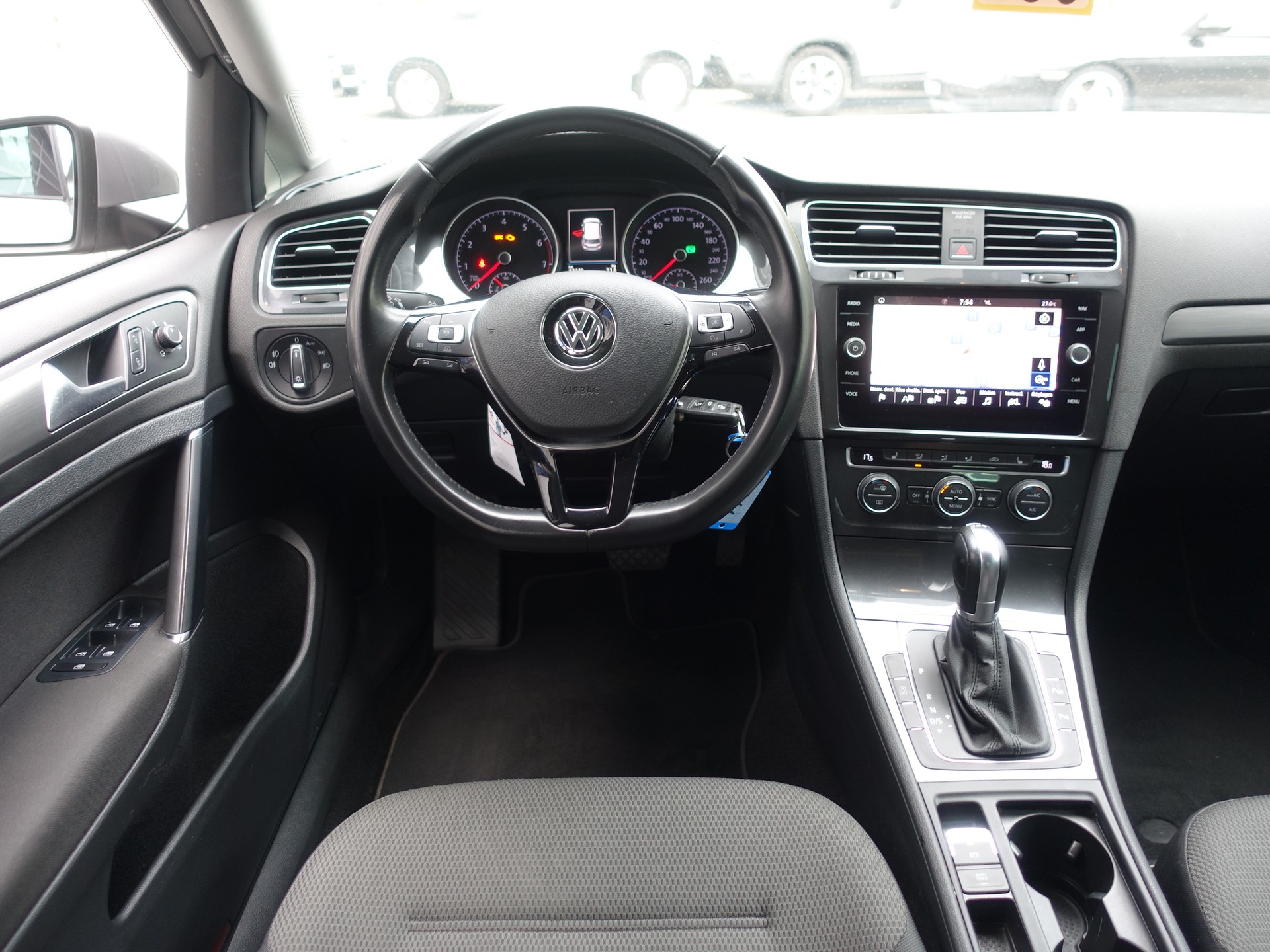 VW Golf 1.0 TSI Comfortline-image-9