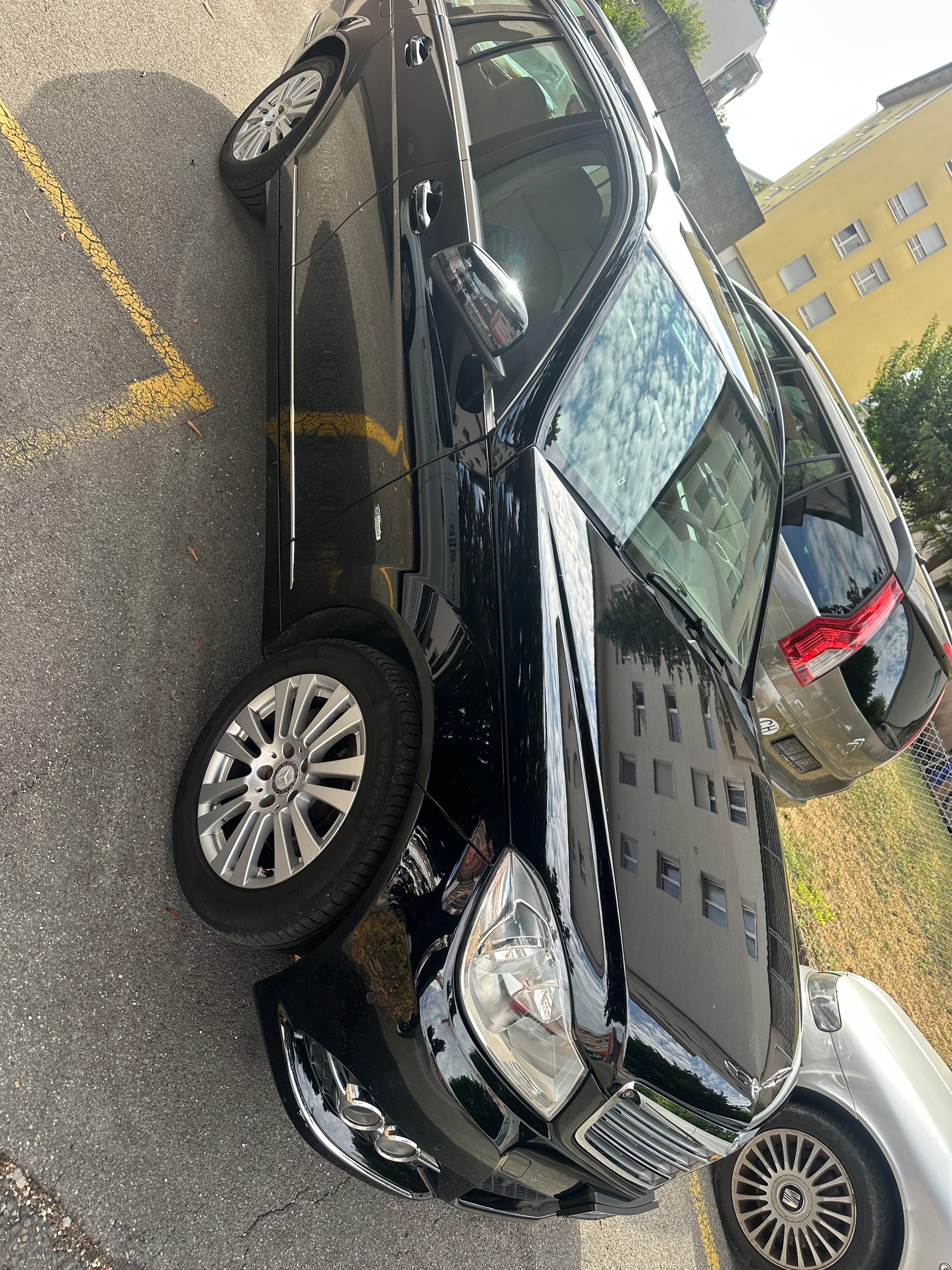 MERCEDES-BENZ C 180 BlueEfficiency 7G-Tronic-image-1