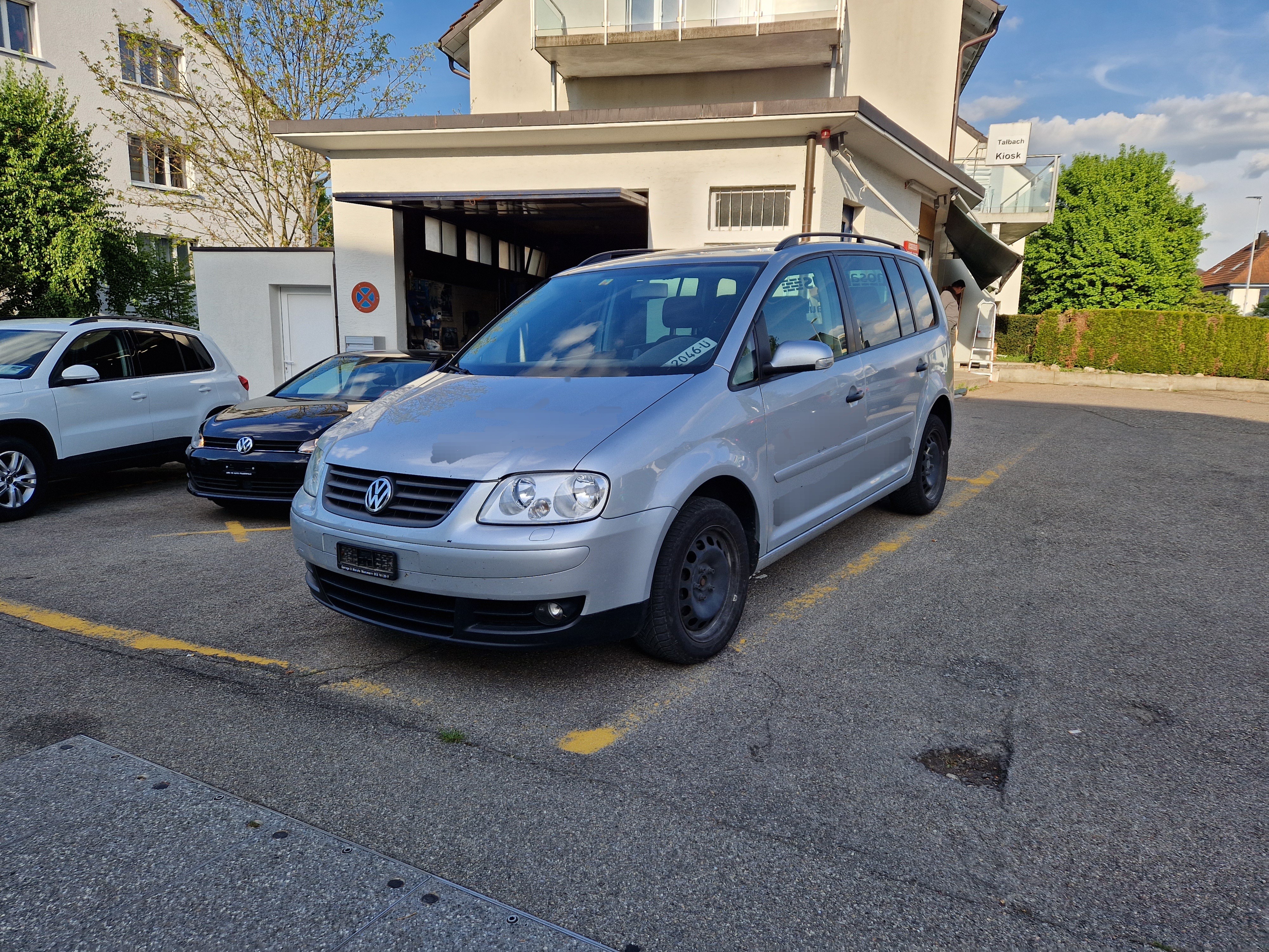 Car photo