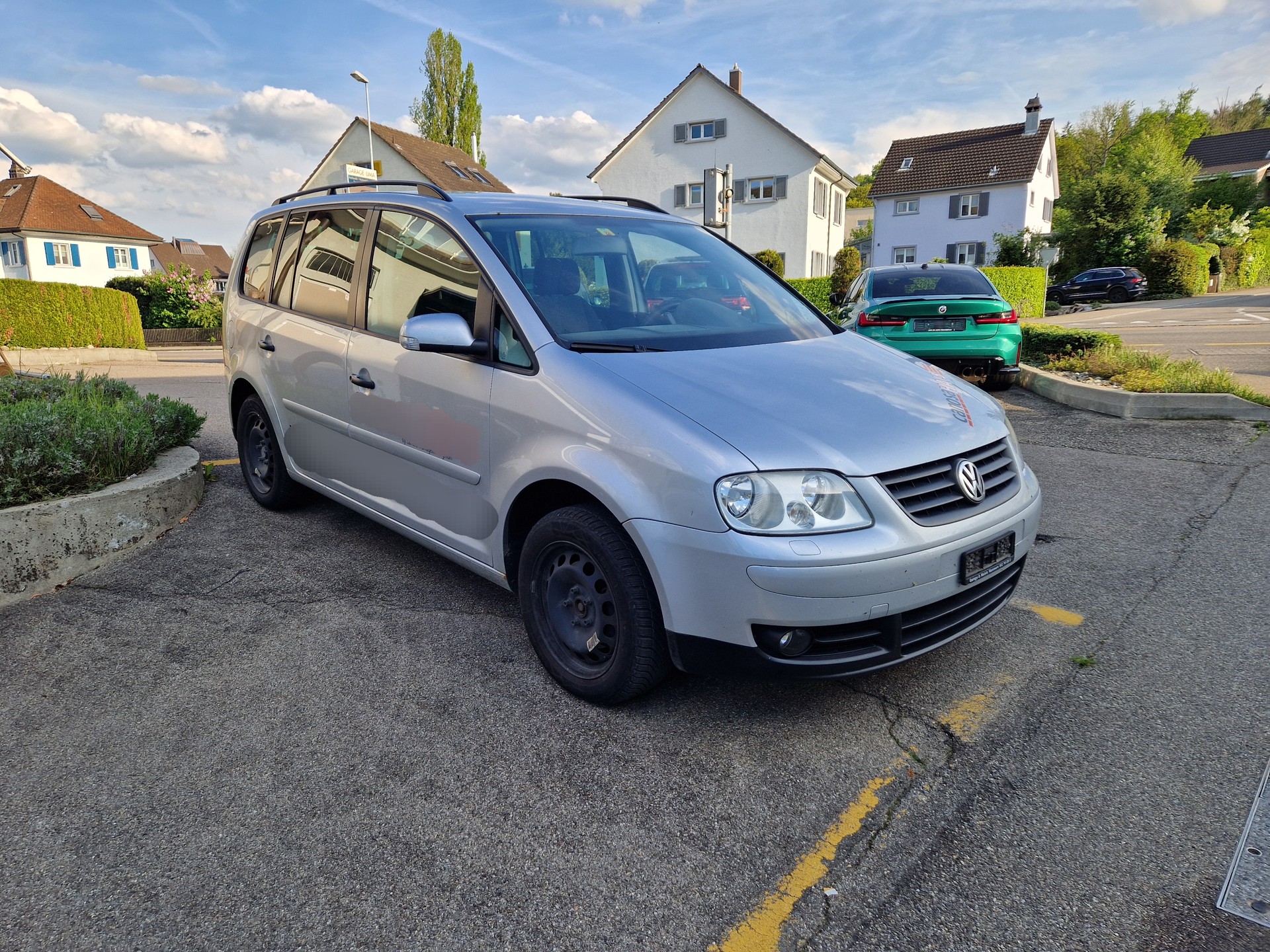 VW Touran 1.9 TDI Trendline-image-3