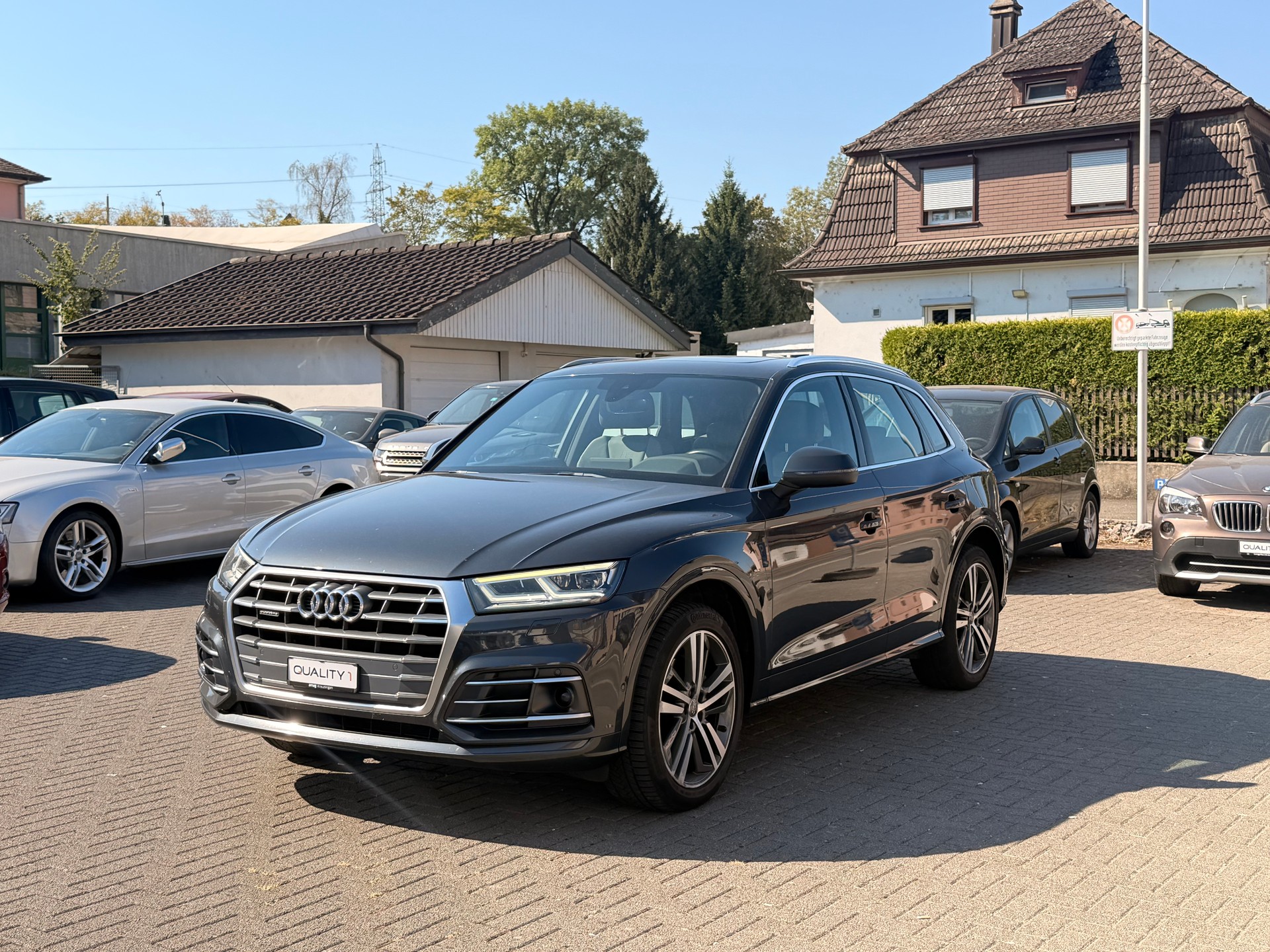AUDI Q5 2.0 TDI quattro S-tronic S-Line-image-7