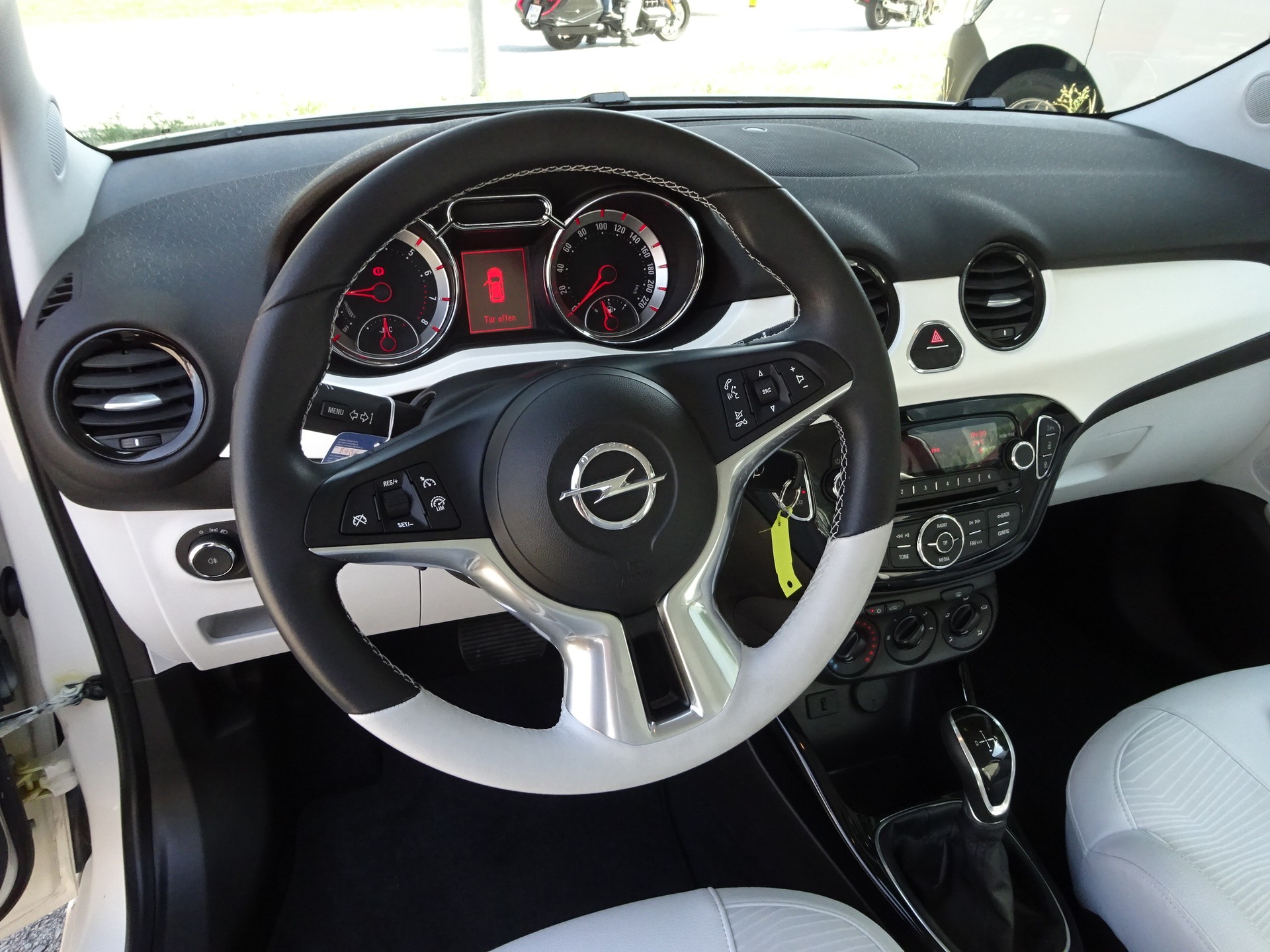 OPEL Adam 1.4 ecoFLEX JAM Easytronic-image-18