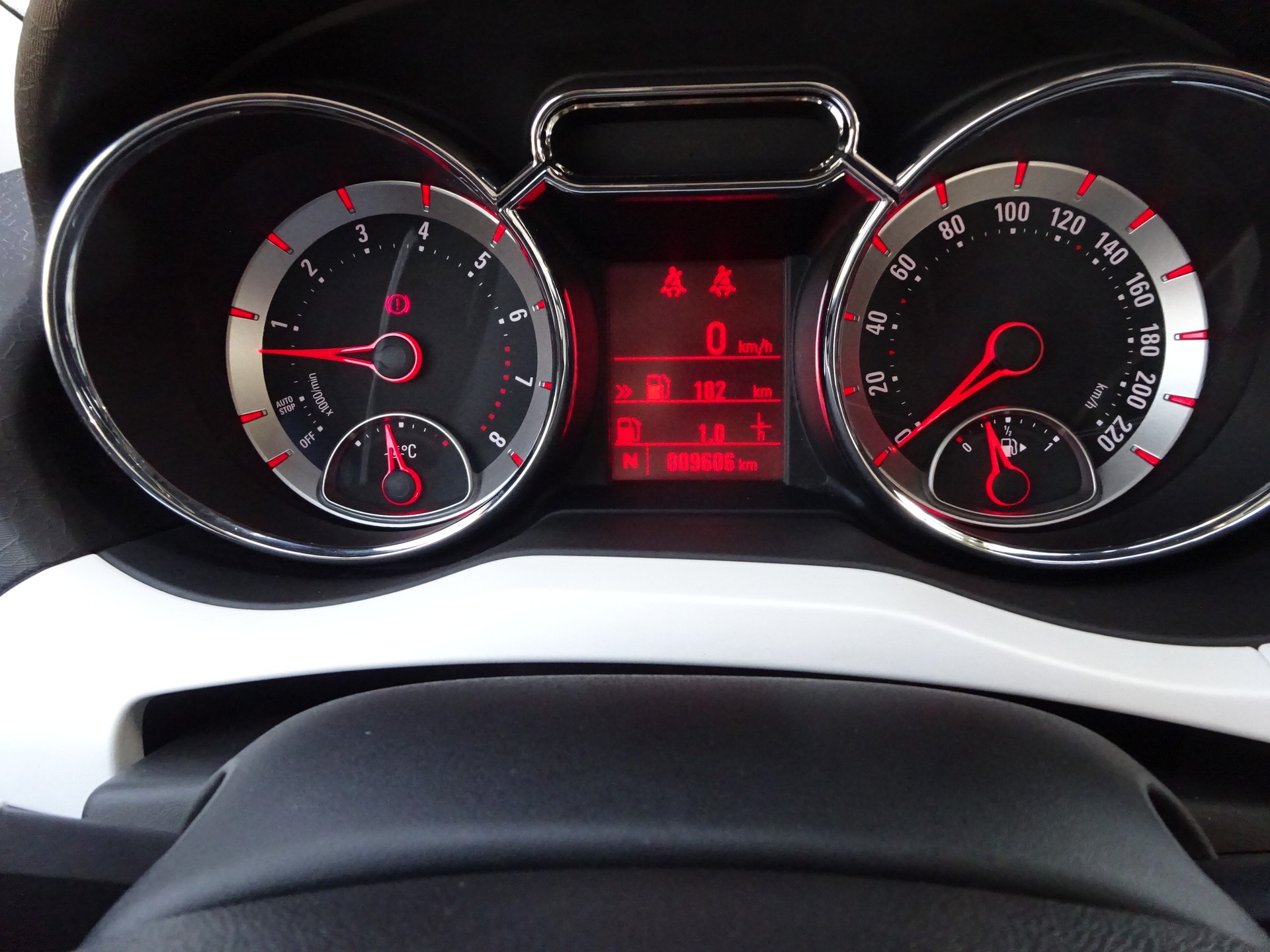 OPEL Adam 1.4 ecoFLEX JAM Easytronic-image-9