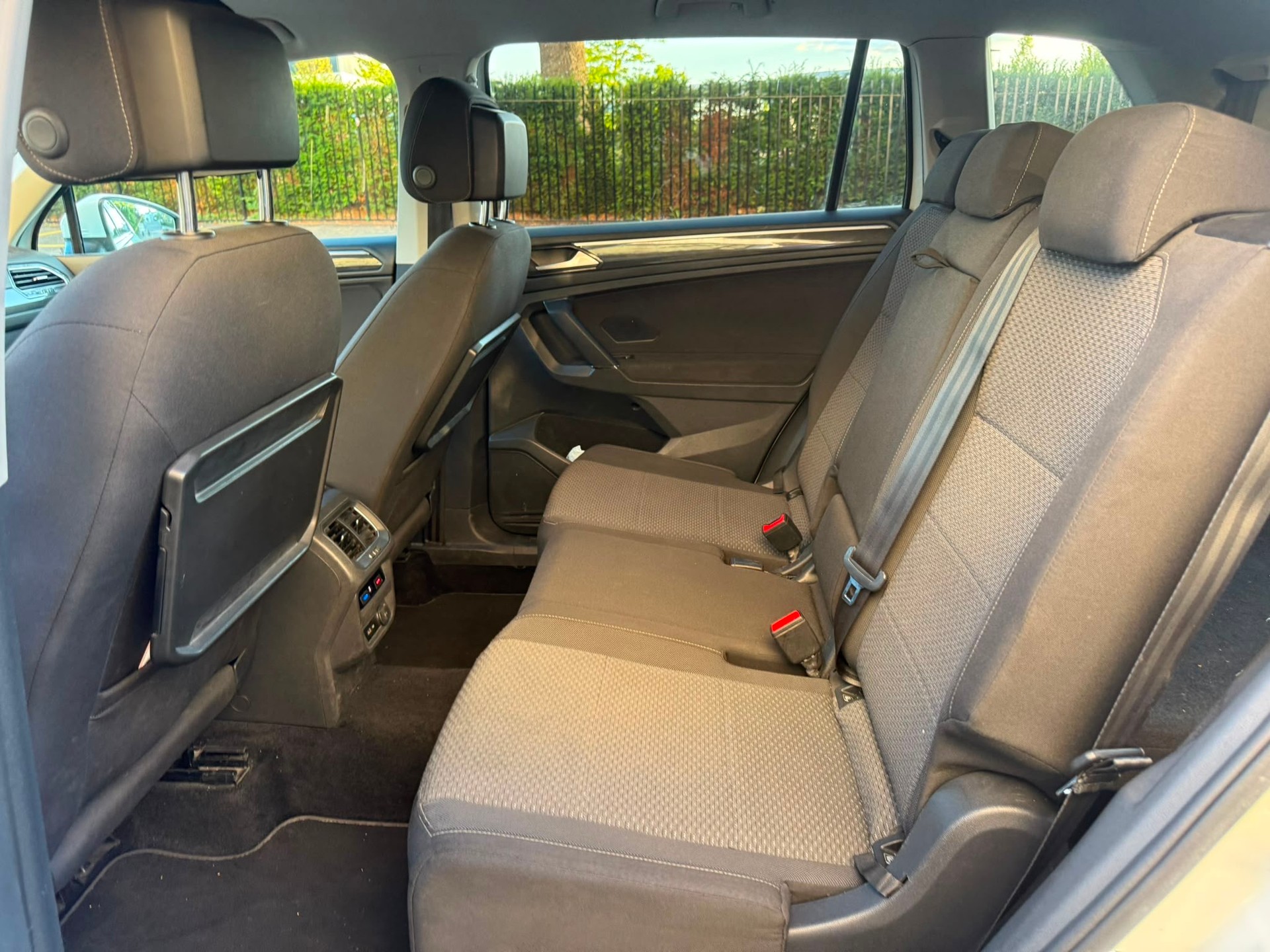 VW TIGUAN-image-5