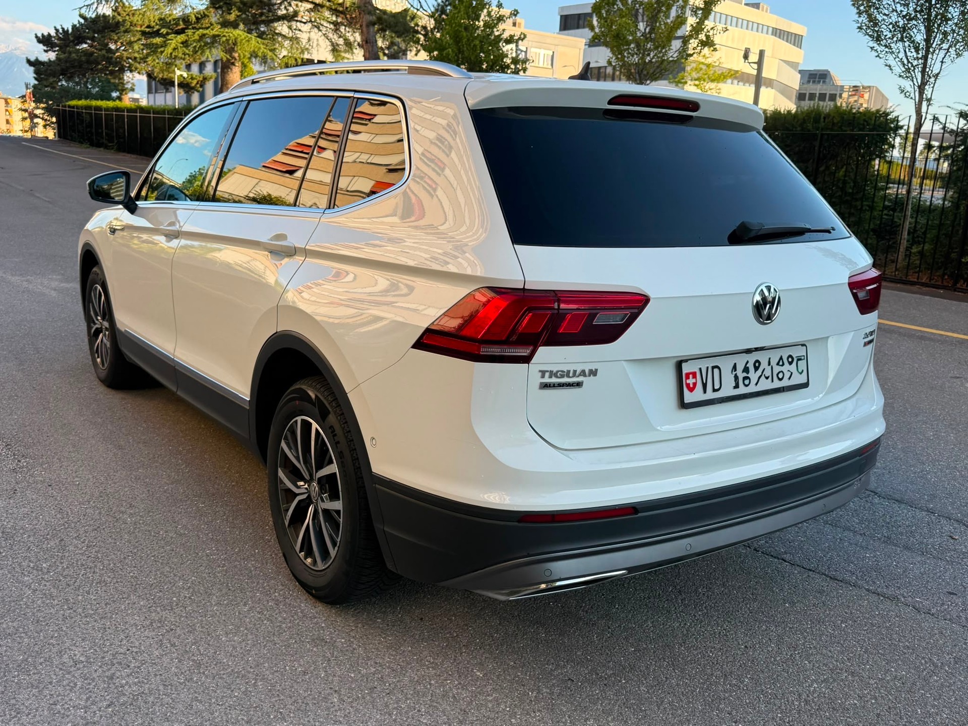 VW TIGUAN-image-3