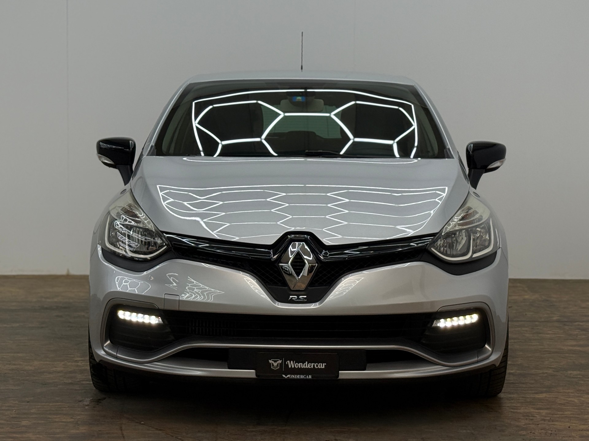RENAULT Clio 1.6 T RS 200 EDC-image-2