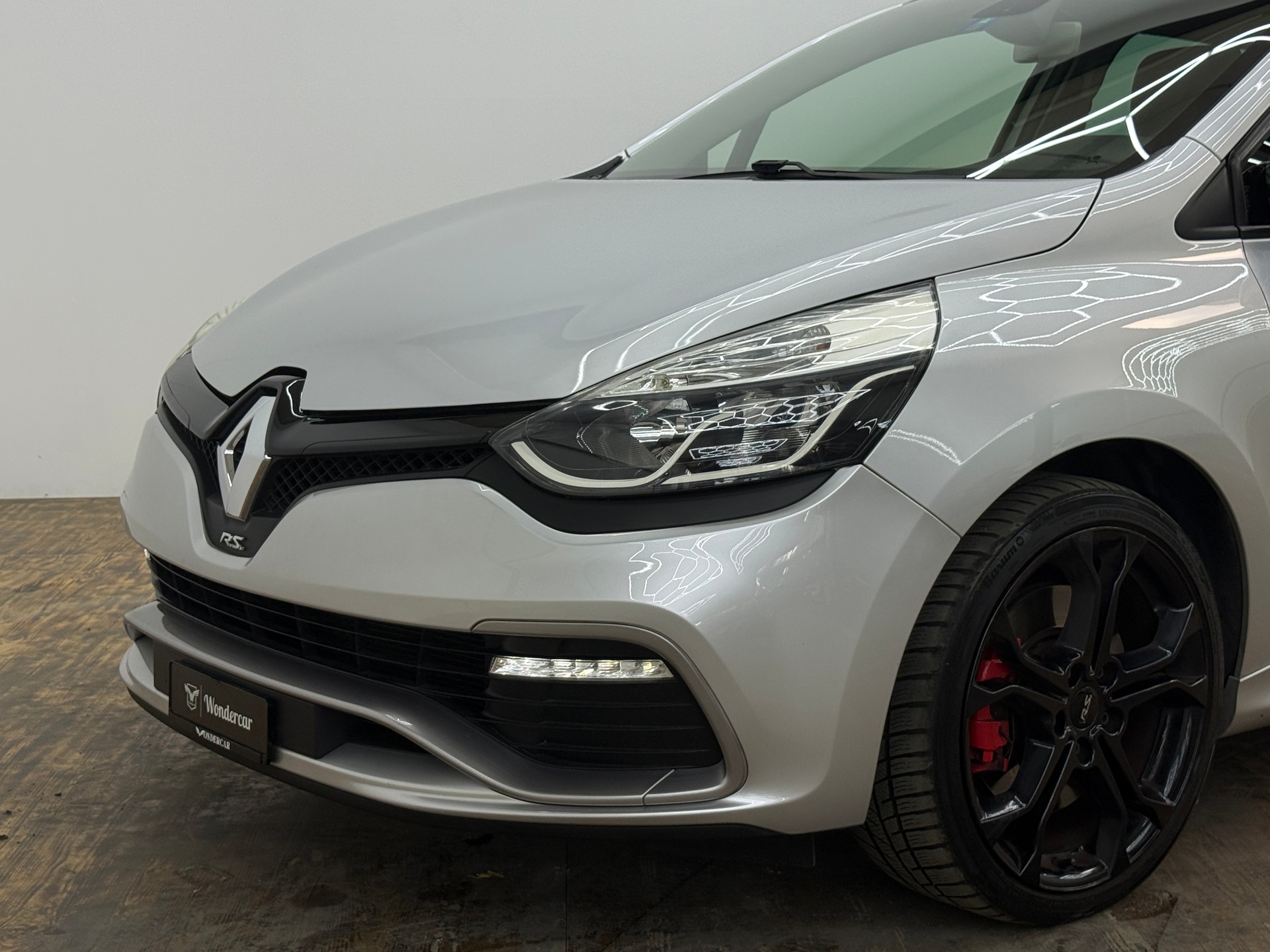 RENAULT Clio 1.6 T RS 200 EDC-image-4