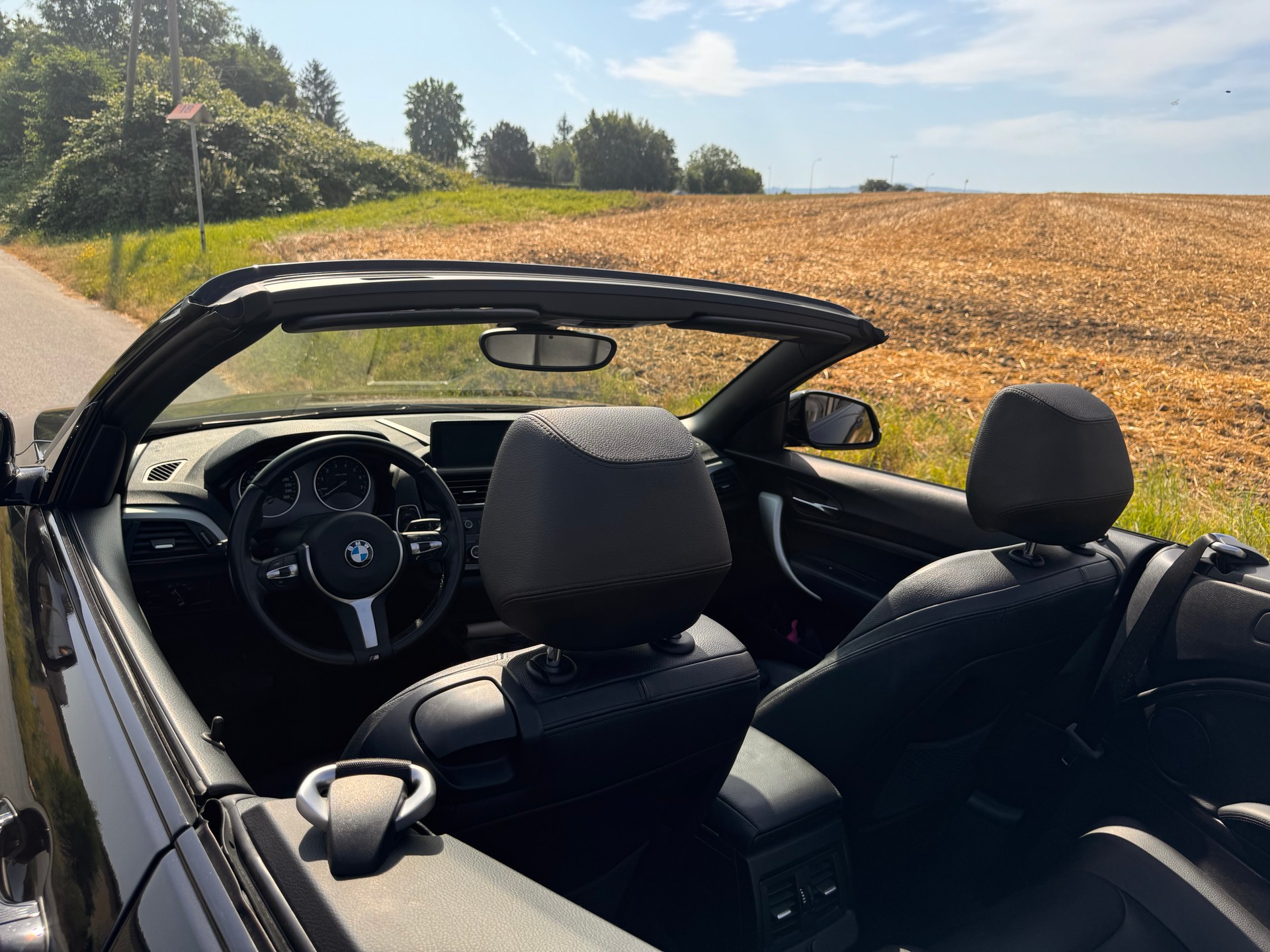 BMW 230i-image-4
