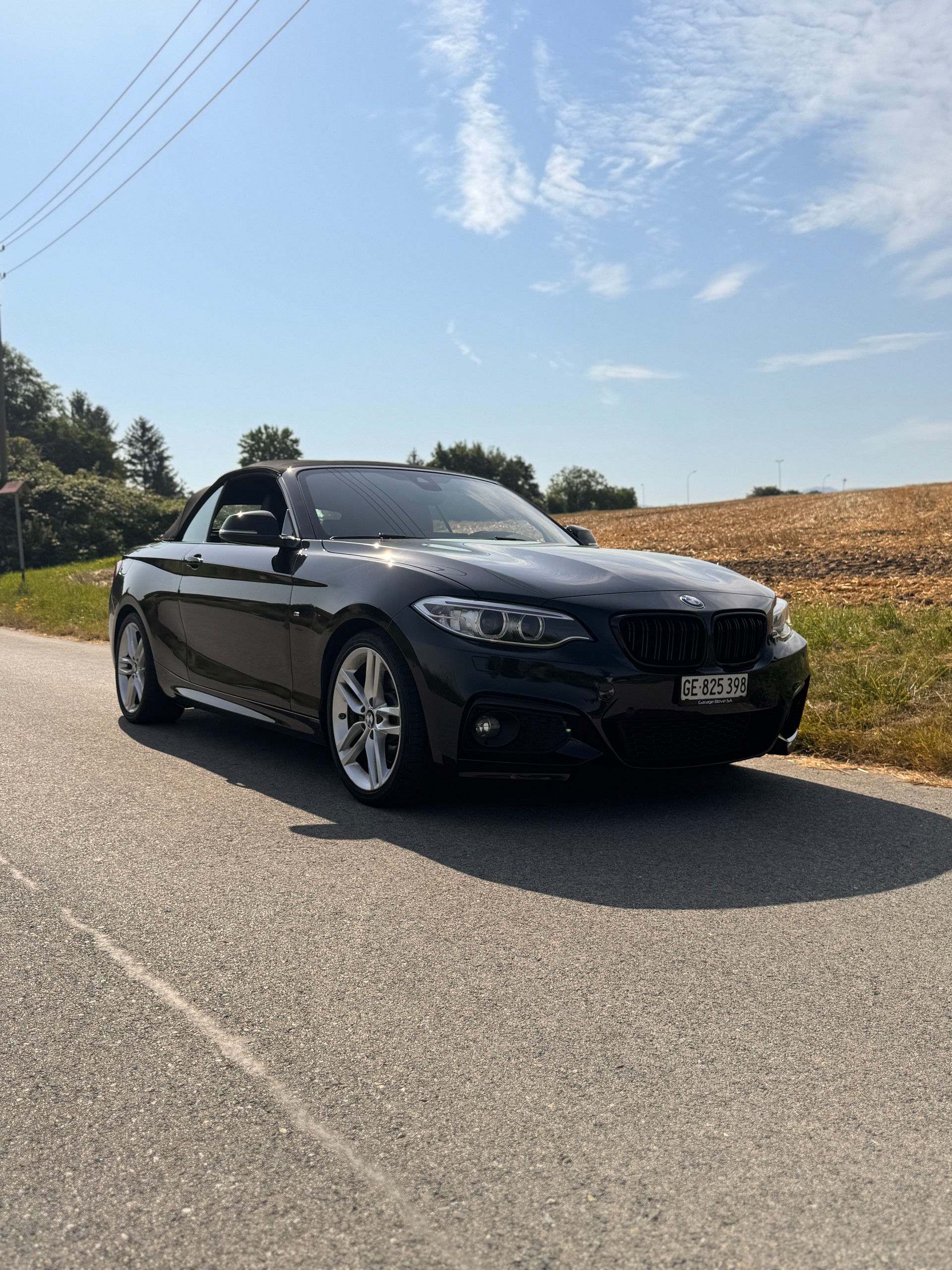 BMW 230i-image-0
