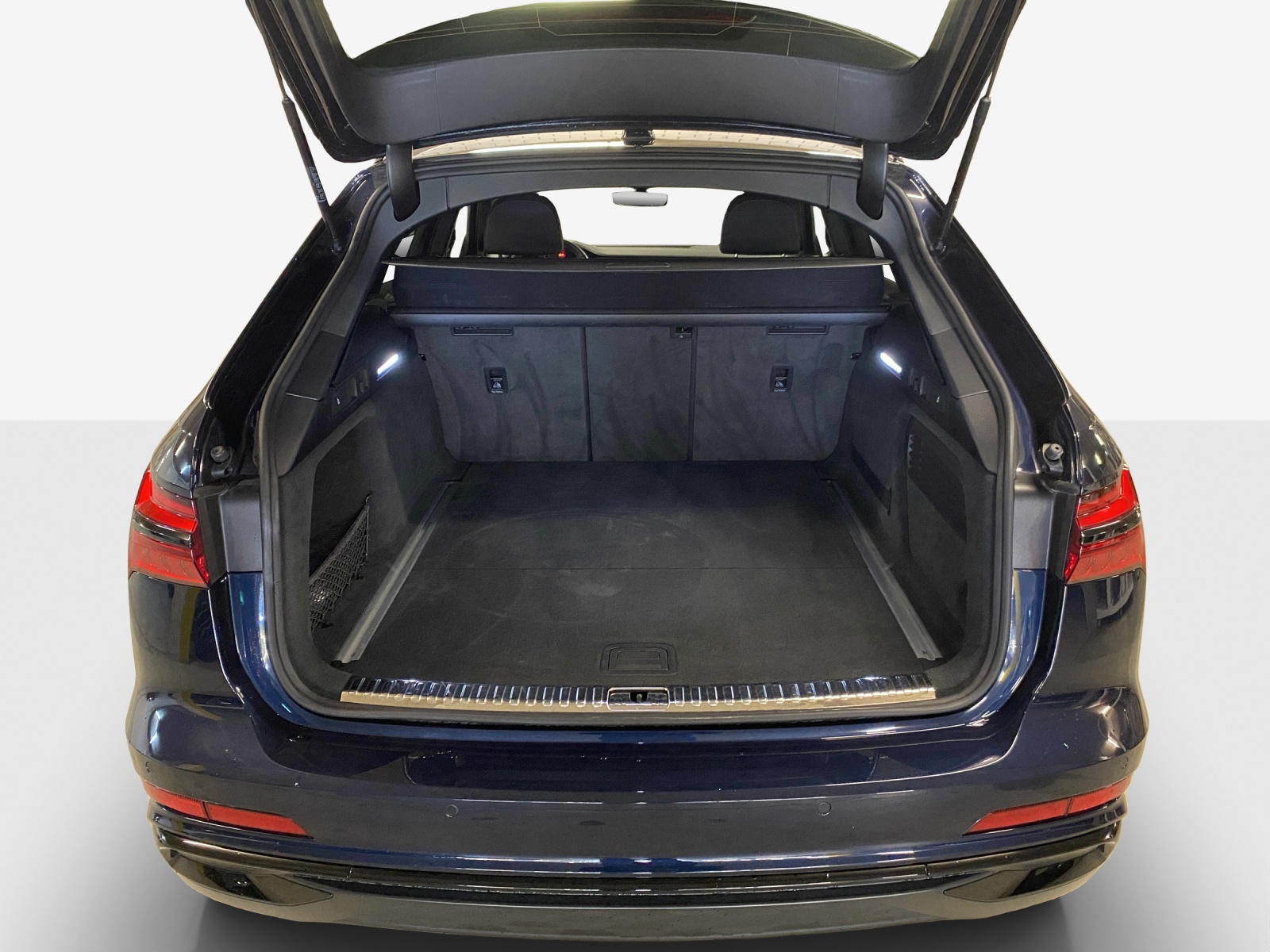 AUDI A6 Avant 40 TDI S line S-tronic-image-12