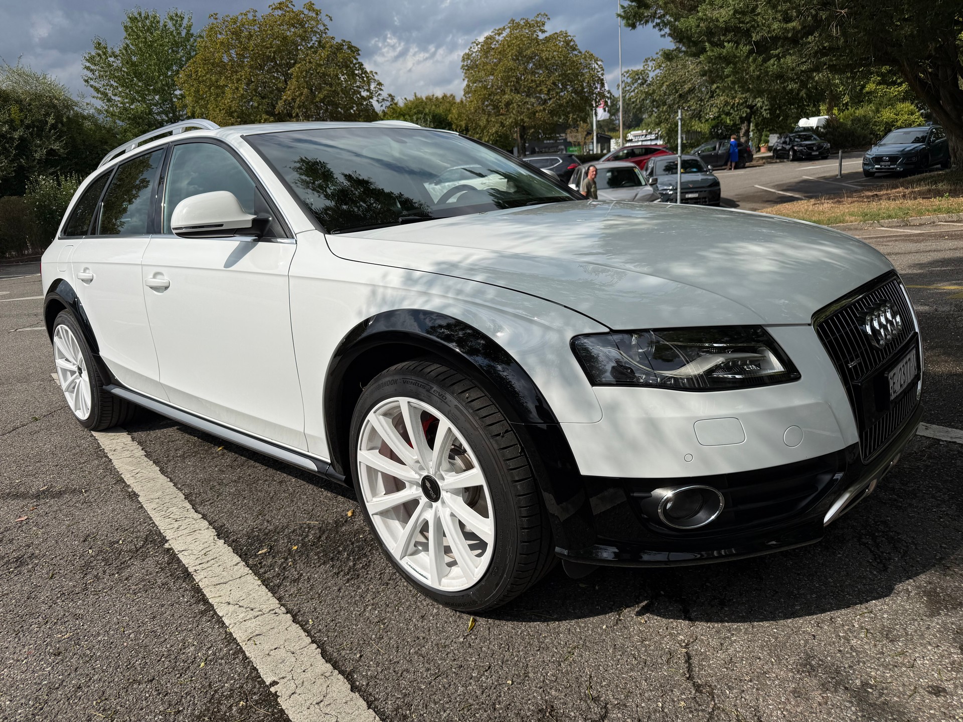 AUDI A4 allroad 2.0 TFSI quattro S-tronic-image-6