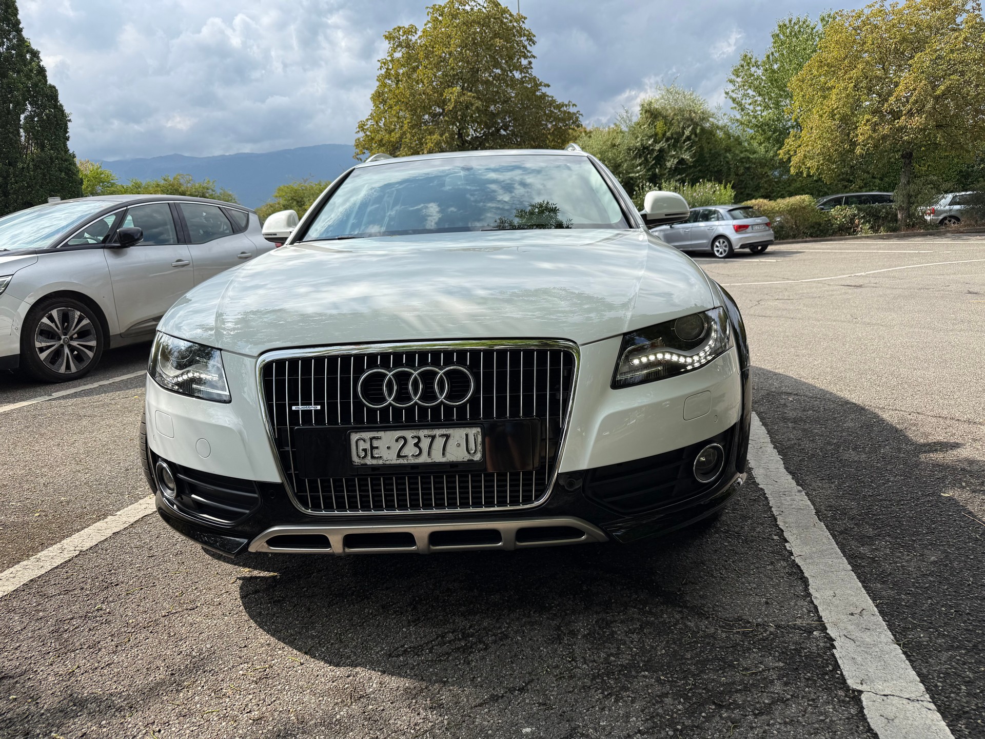 AUDI A4 allroad 2.0 TFSI quattro S-tronic-image-1