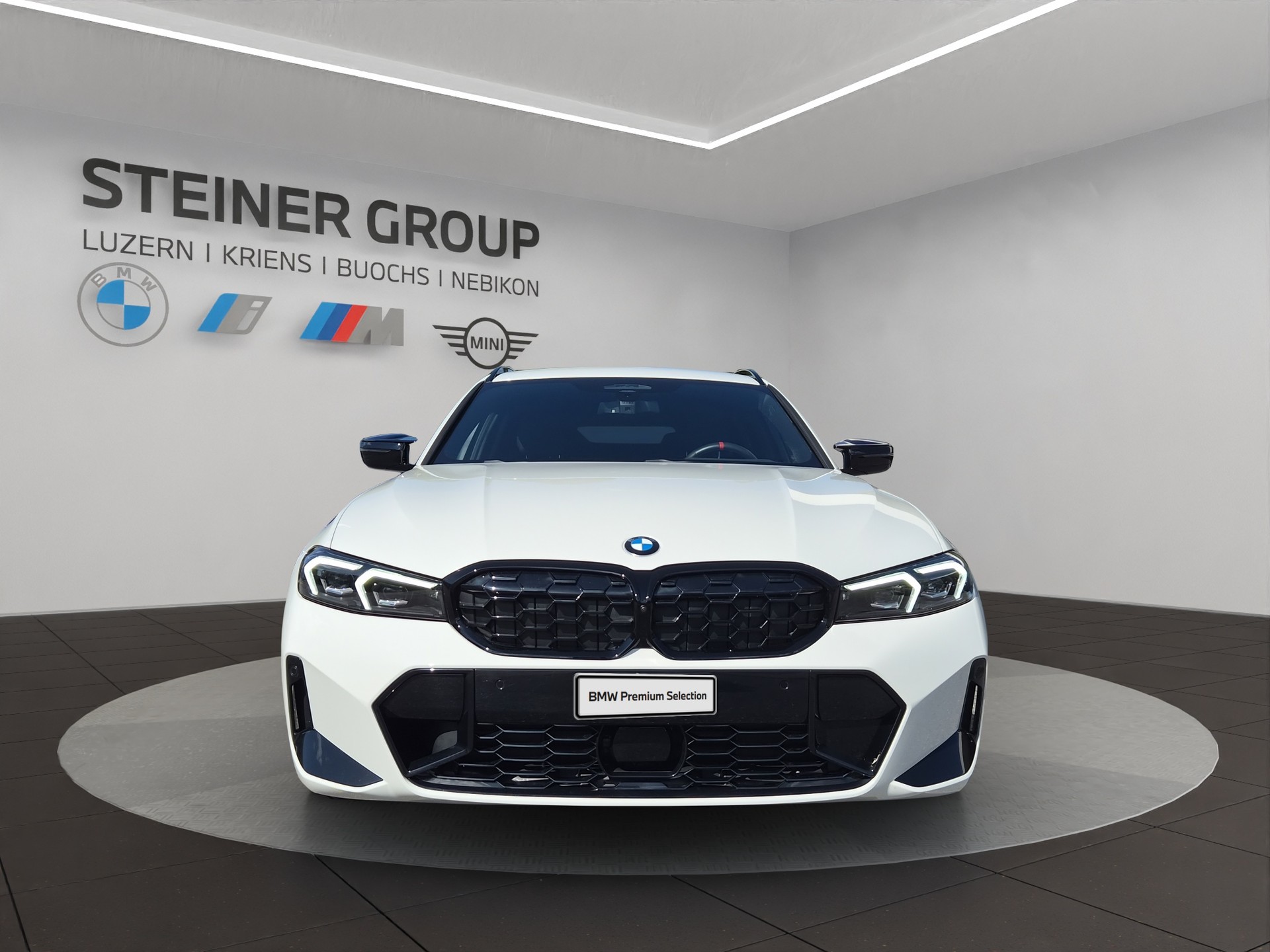 BMW M340i xDrive 48V Touring Steptronic M Sport Pro-showroom-element-1