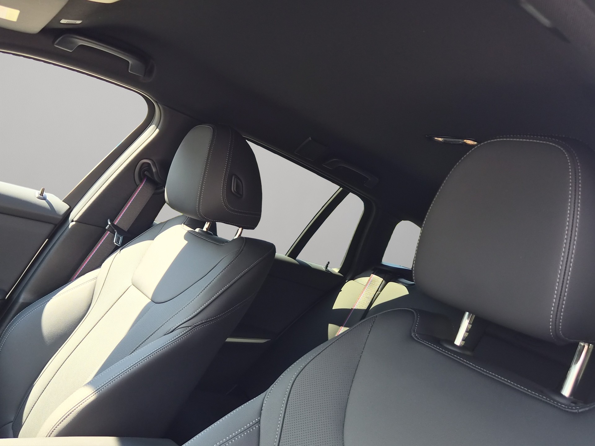 BMW M340i xDrive 48V Touring Steptronic M Sport Pro-image-12