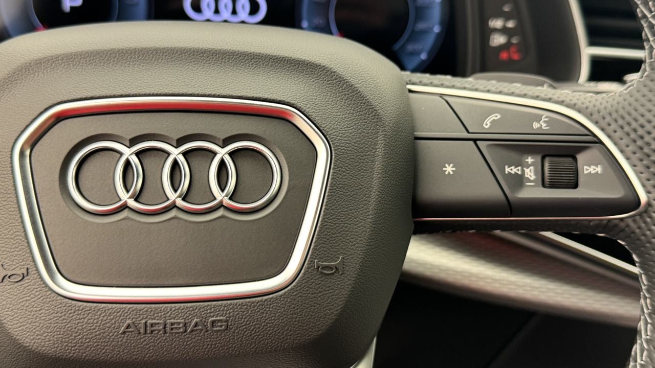 AUDI Q7 SUV TDI quattro 210 kW S Line tiptronic-image-9