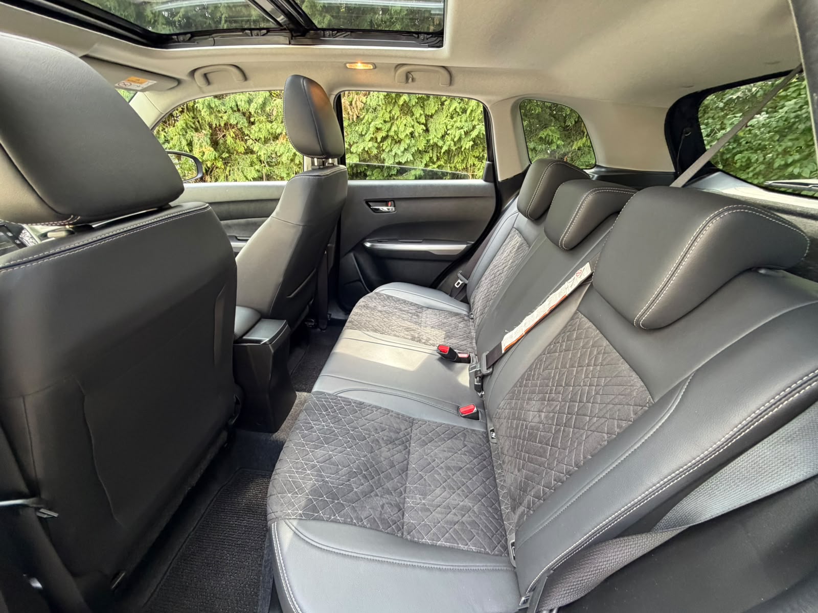 SUZUKI Vitara 1.5 Hybrid Compact Top 4x4 AGS-image-14