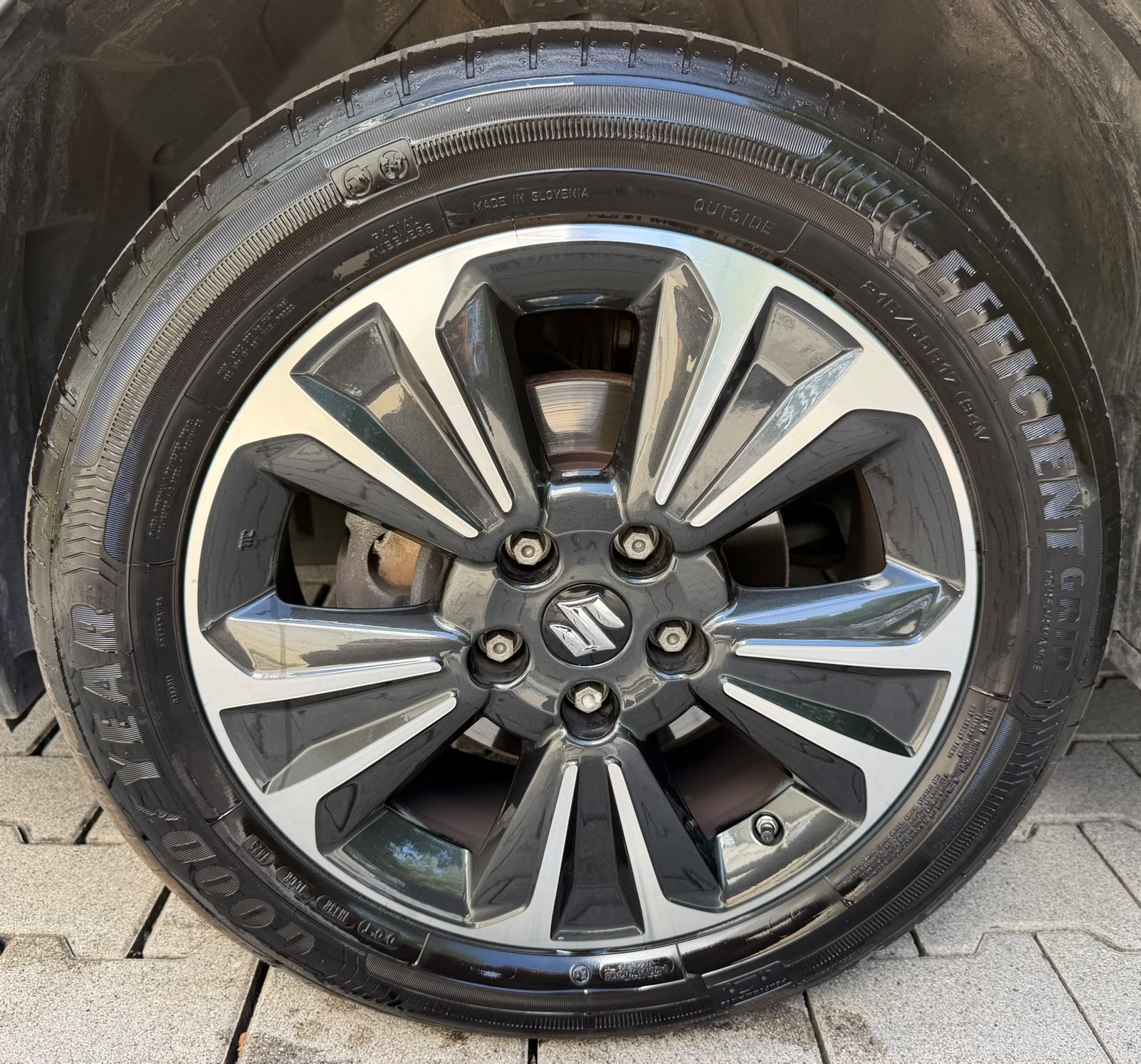 SUZUKI Vitara 1.5 Hybrid Compact Top 4x4 AGS-image-8