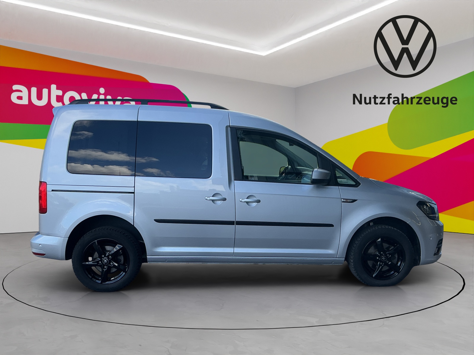 VW Caddy 2.0 TDI Liberty DSG-image-3