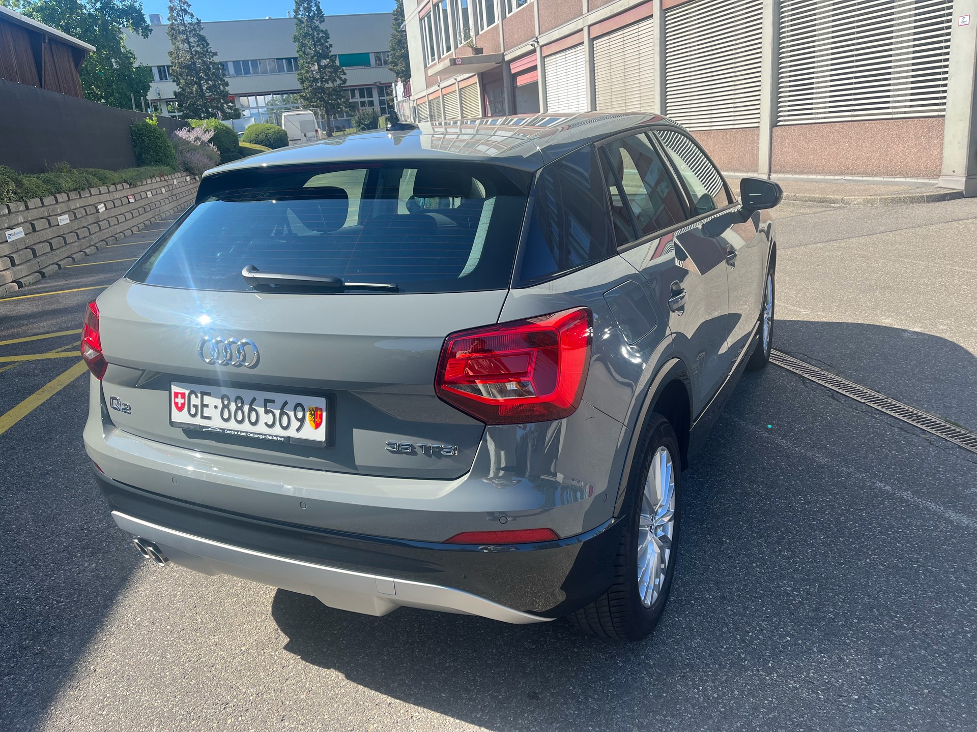 AUDI 1.5 35 TFSI S-Tronic-image-1