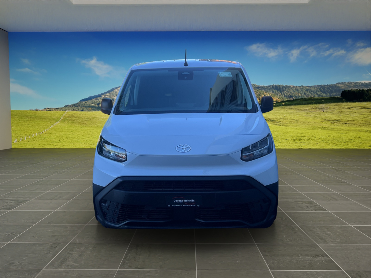 TOYOTA PROACE CITY Van L2 1.2 Active-image-7
