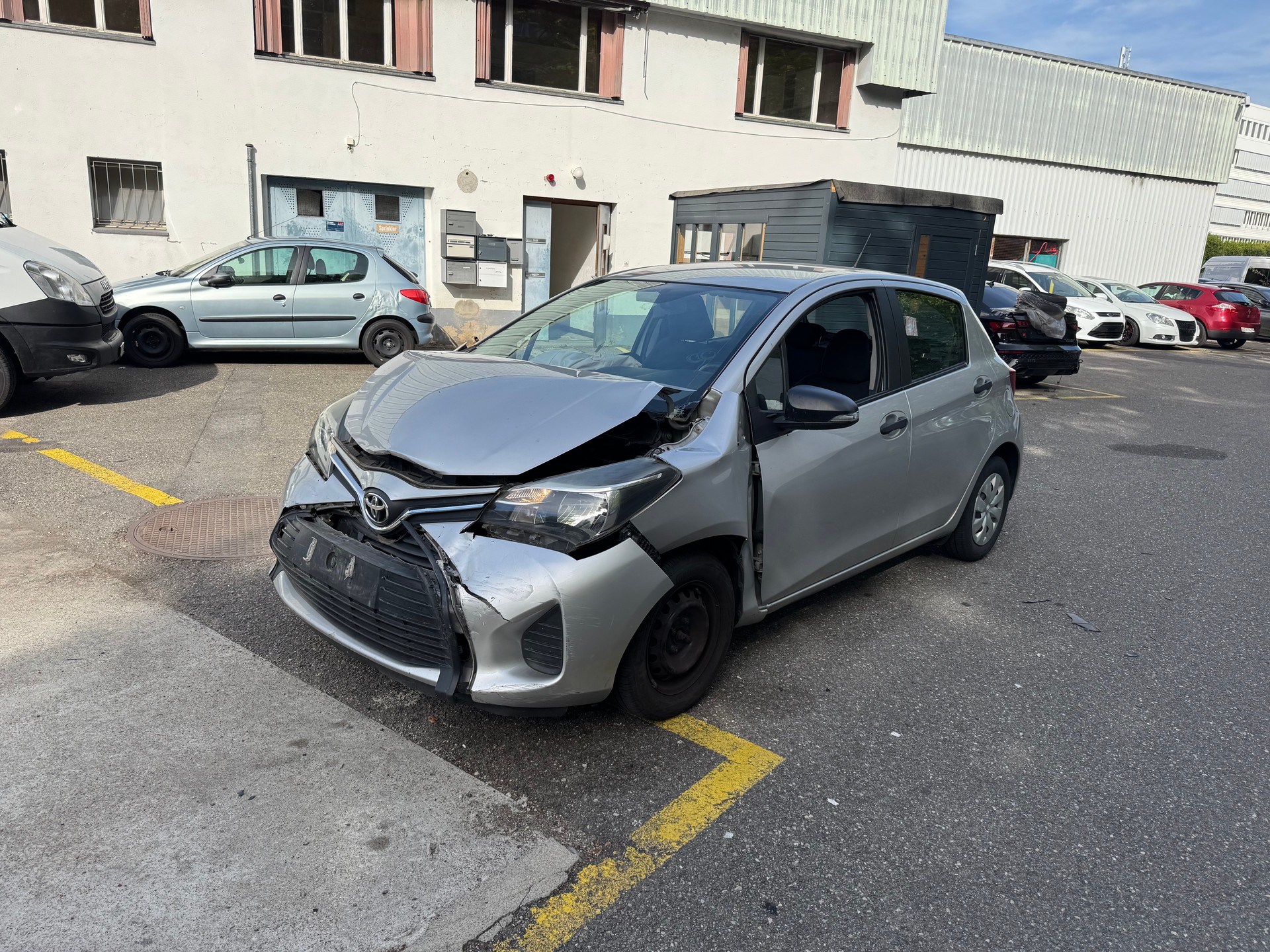 TOYOTA Yaris 1.0 Terra