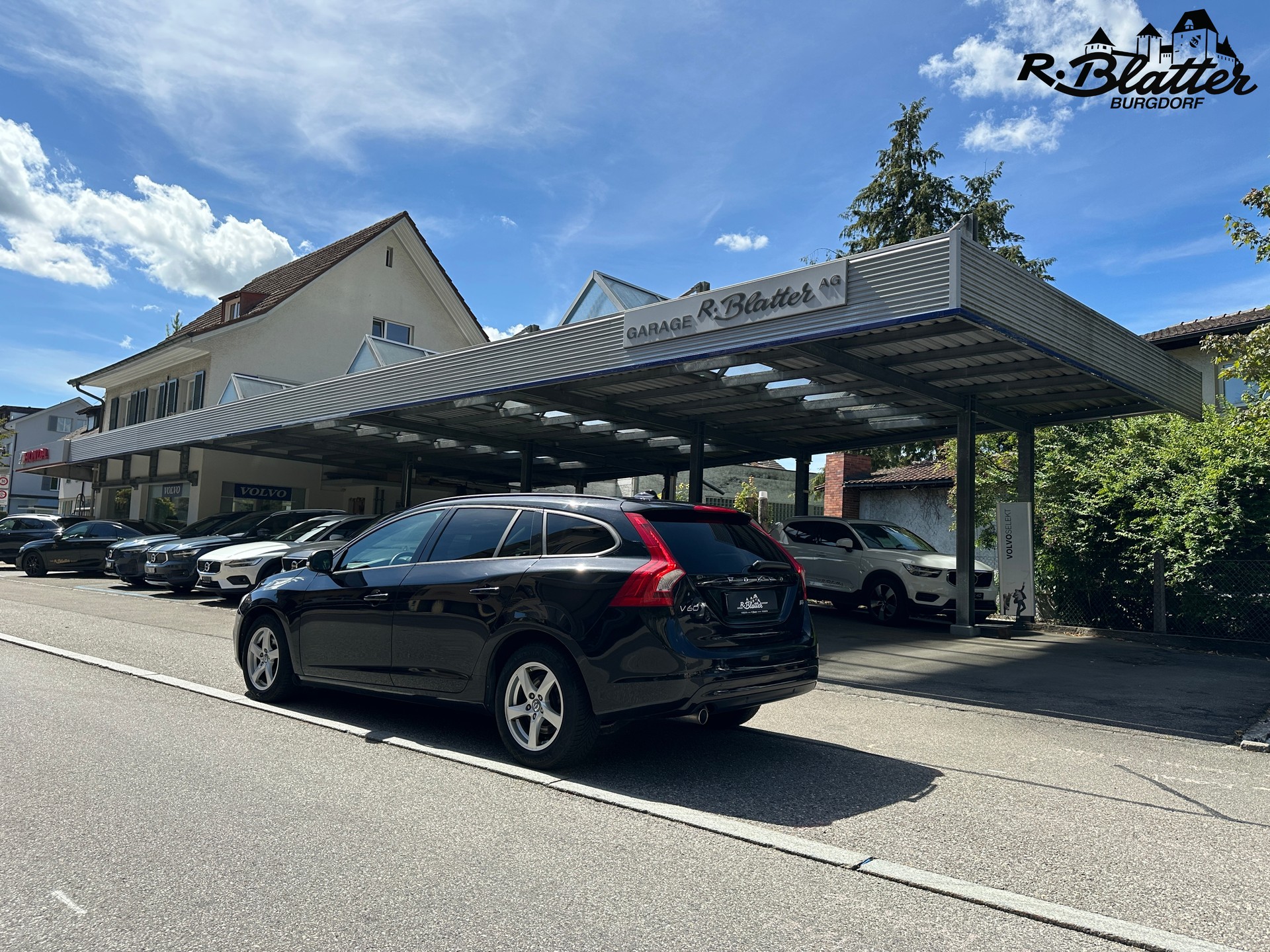 VOLVO V60 D3 Geartronic-showroom-element-3