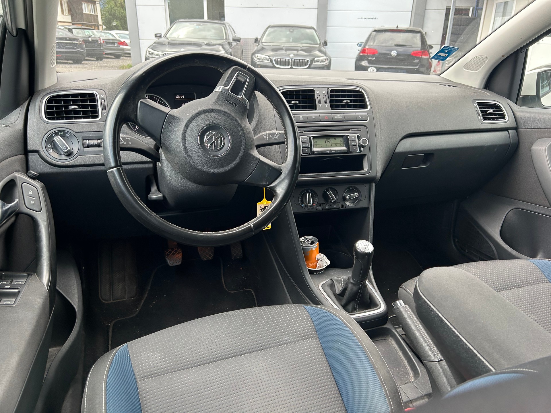 VW POLO-image-1