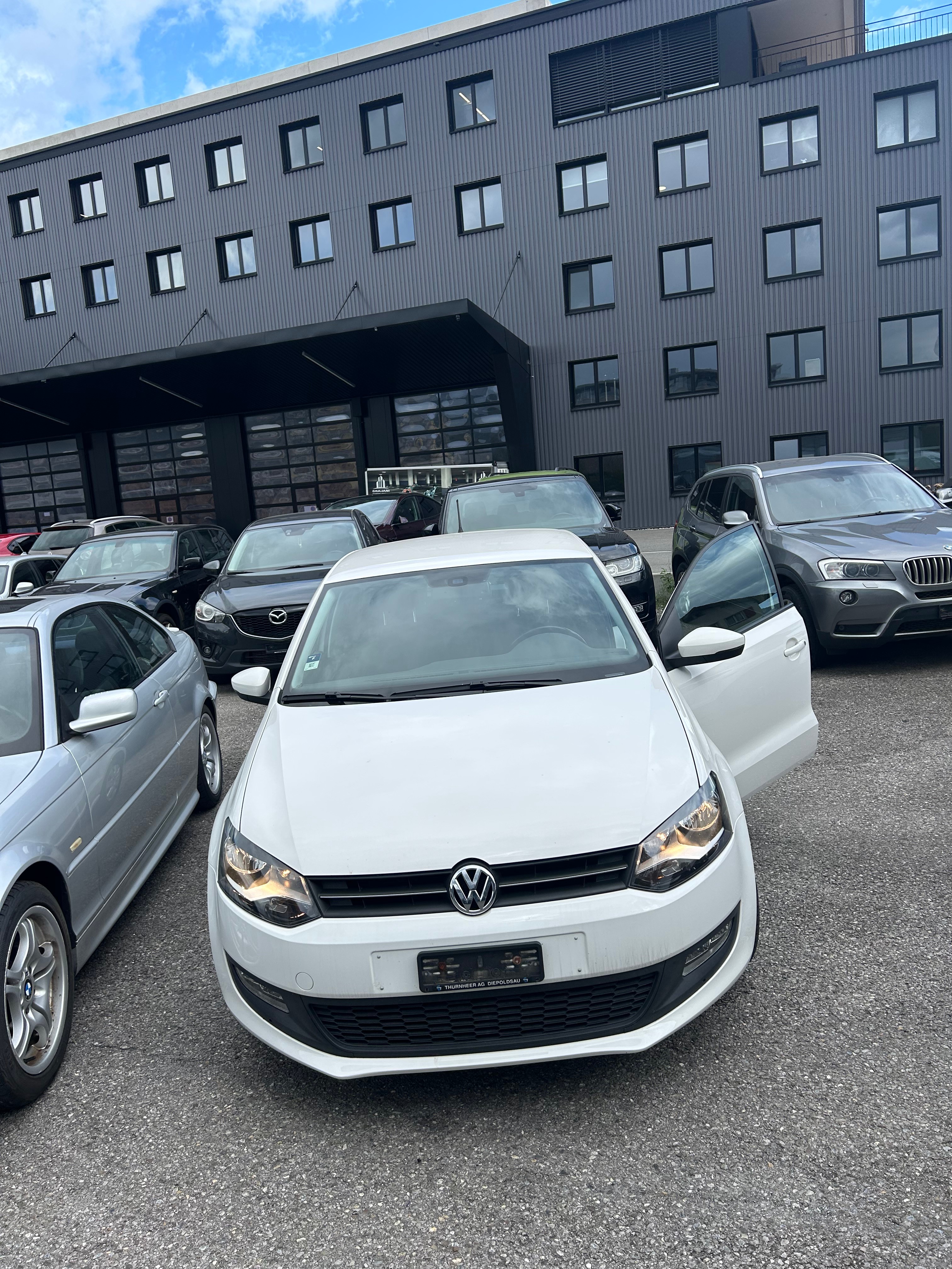 Car photo