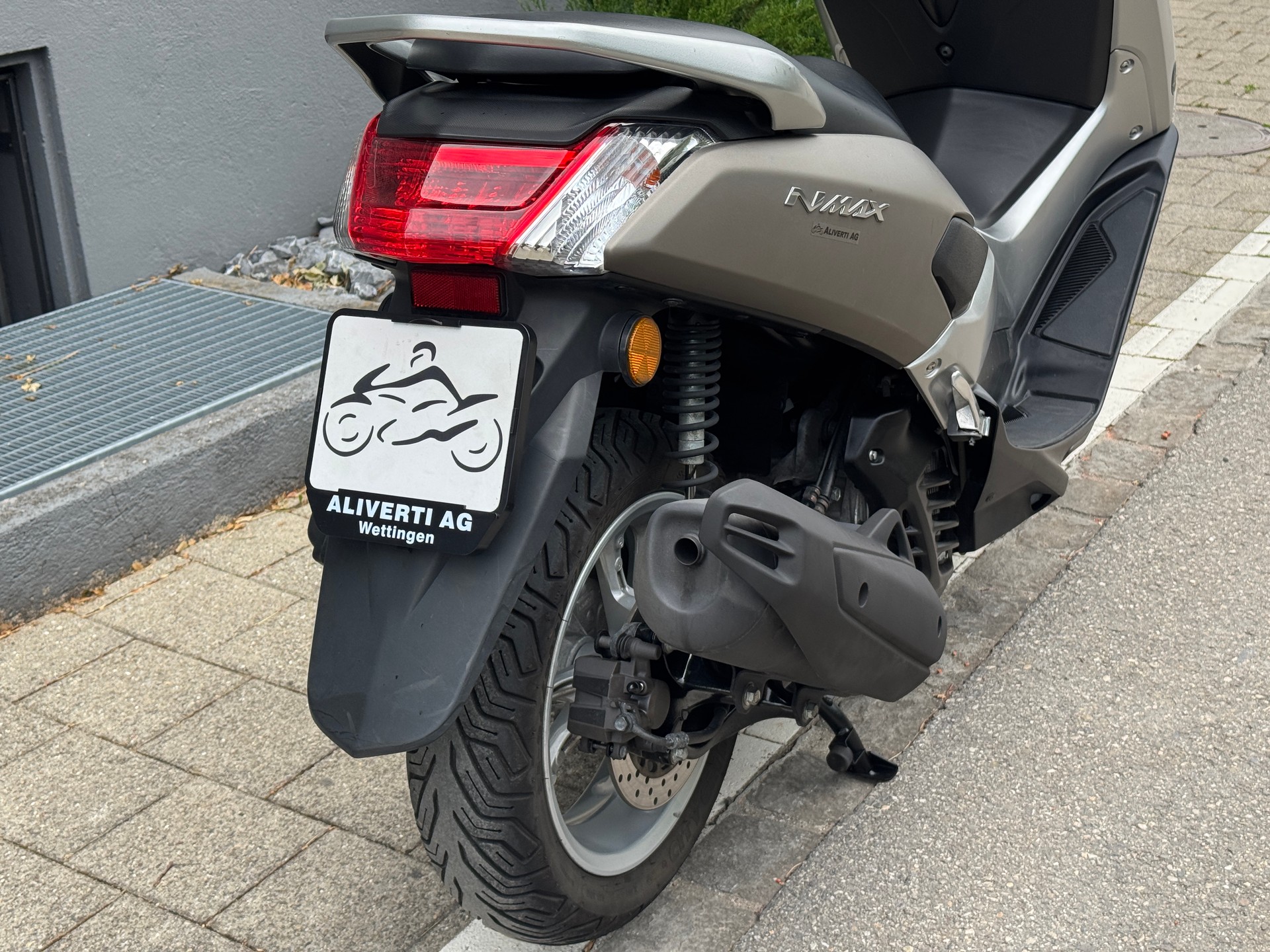 YAMAHA N-Max GPD 125A ABS-image-11