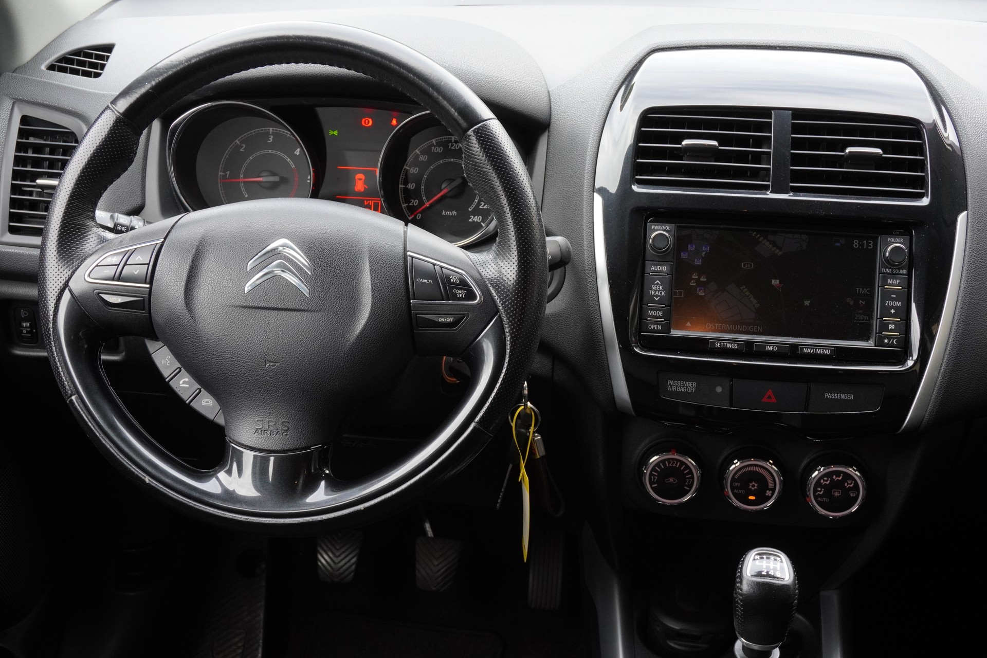 CITROEN C4 Aircross 1.6 HDi Séduction 4WD-image-10