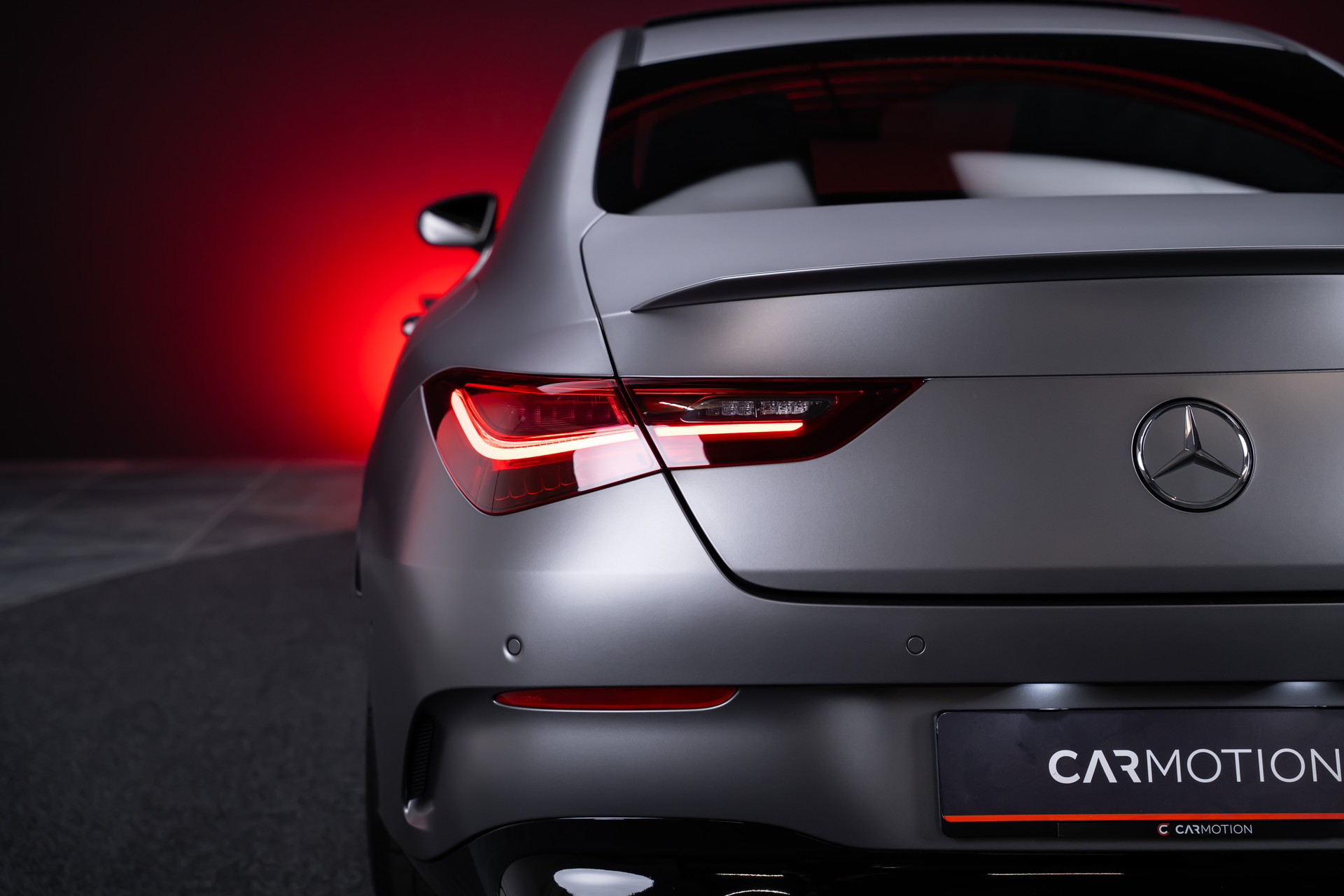 MERCEDES-BENZ CLA 35 AMG 4matic / Panorama-Glasdach / Burmester / Rückfahrkamera-image-6