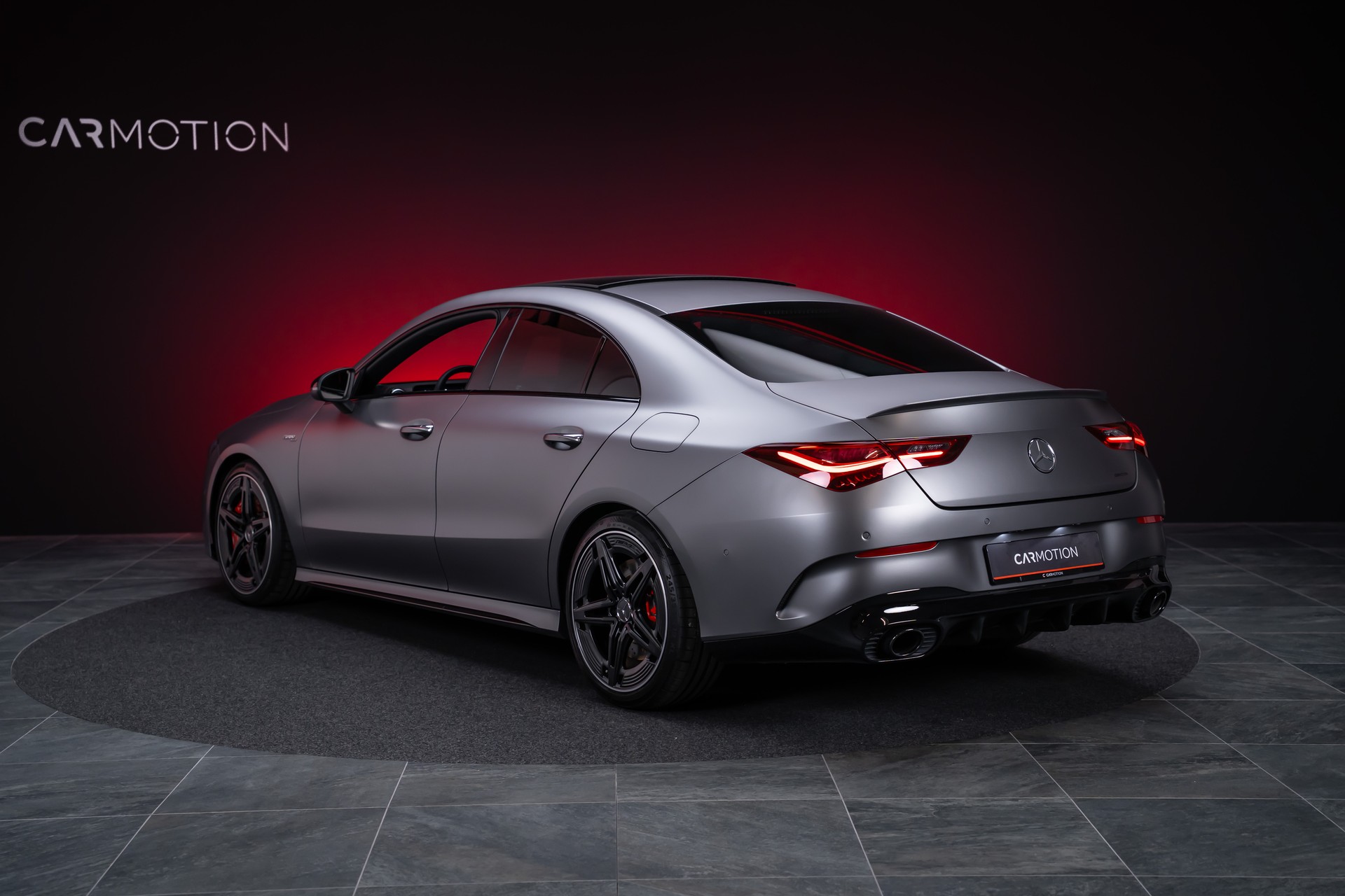 MERCEDES-BENZ CLA 35 AMG 4matic / Panorama-Glasdach / Burmester / Rückfahrkamera-image-8