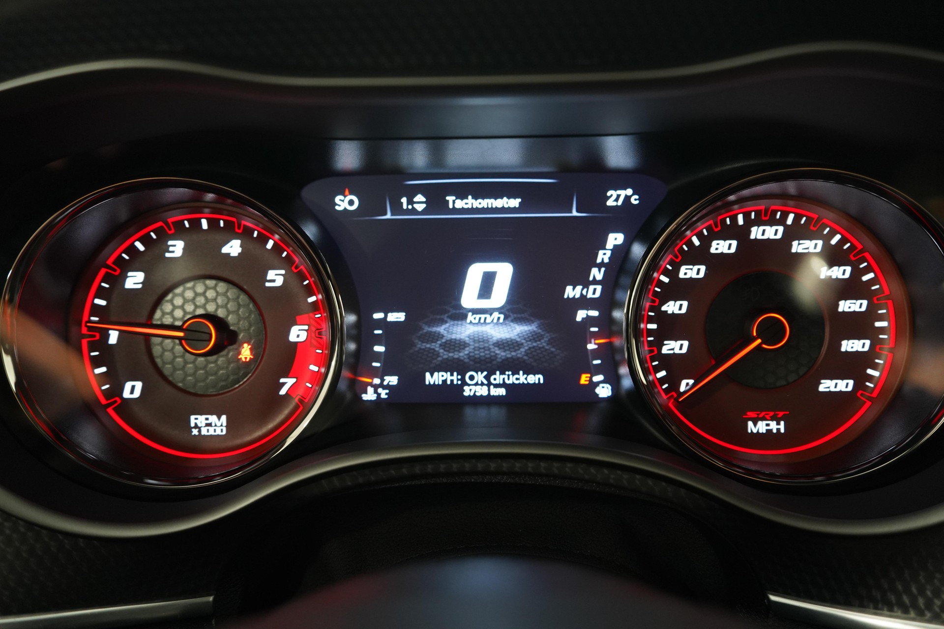 DODGE Charger Hellcat 6.2 V8 Kompressor 717 PS-image-9