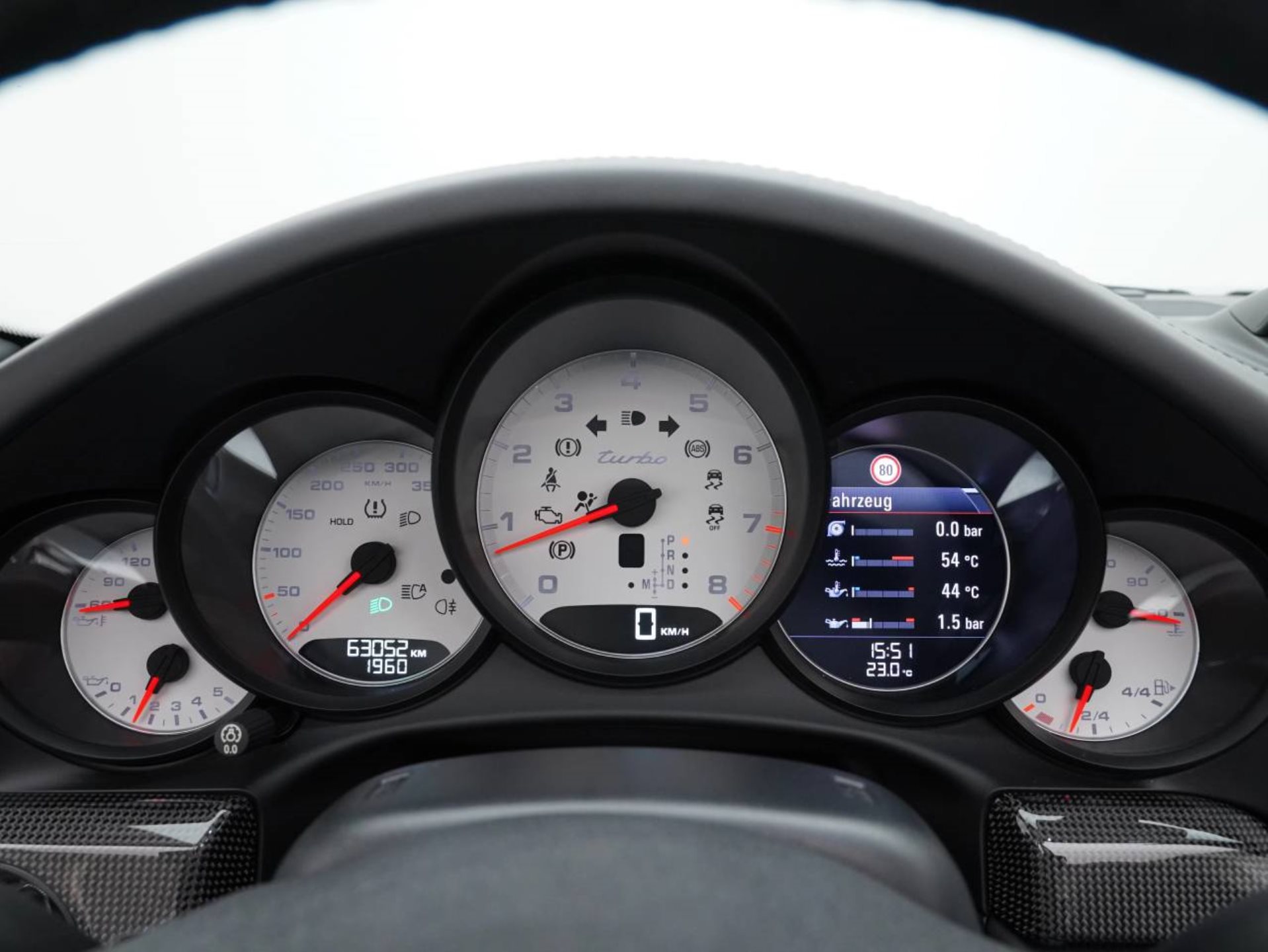 PORSCHE 911 Turbo Cabriolet-image-16