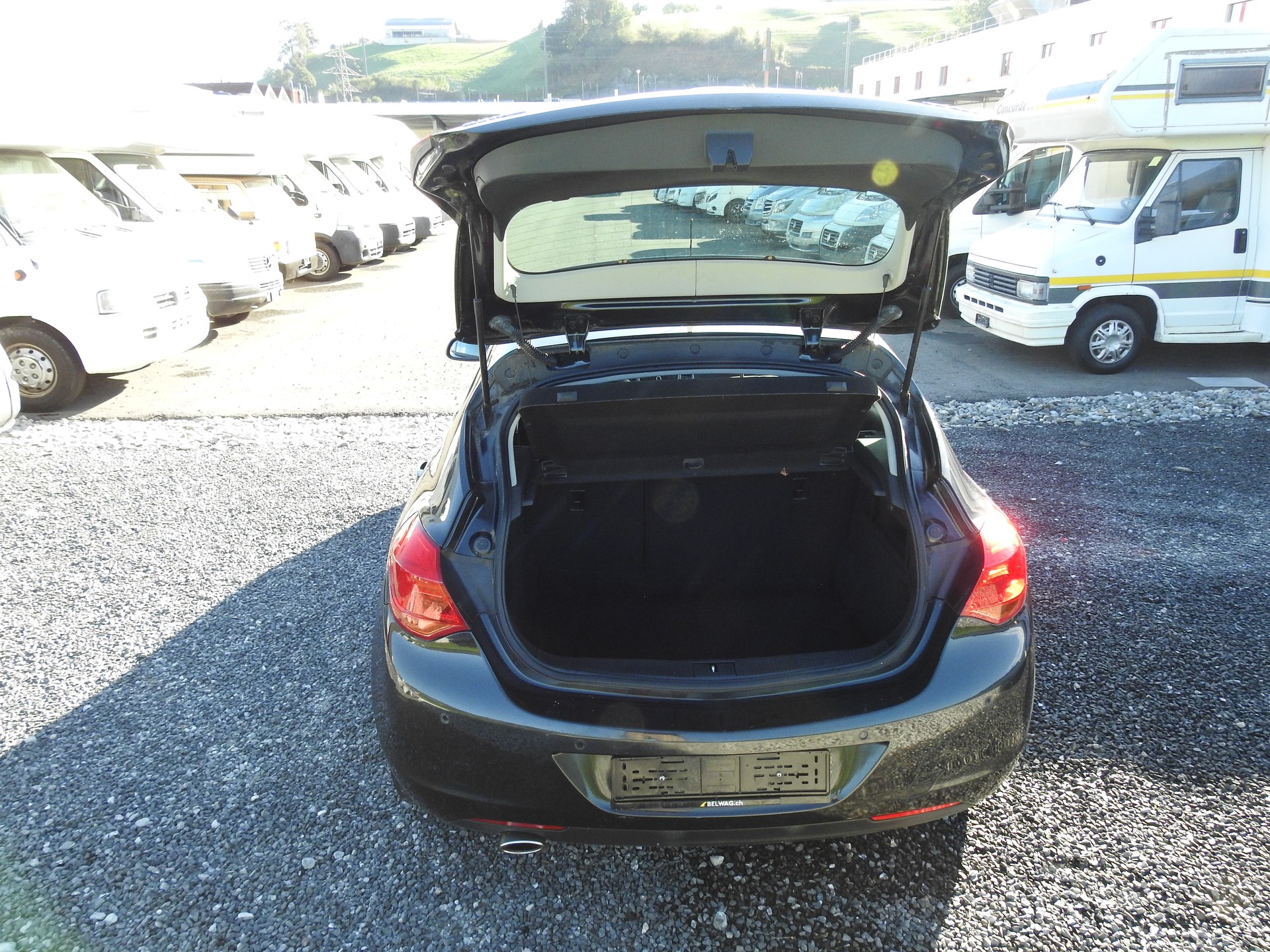 OPEL Astra 1.4i Turbo Anniversary Edition-image-9