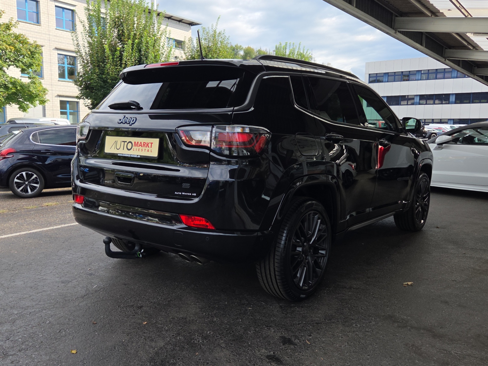 JEEP Compass 1.3 T PHEV S AWD-image-4