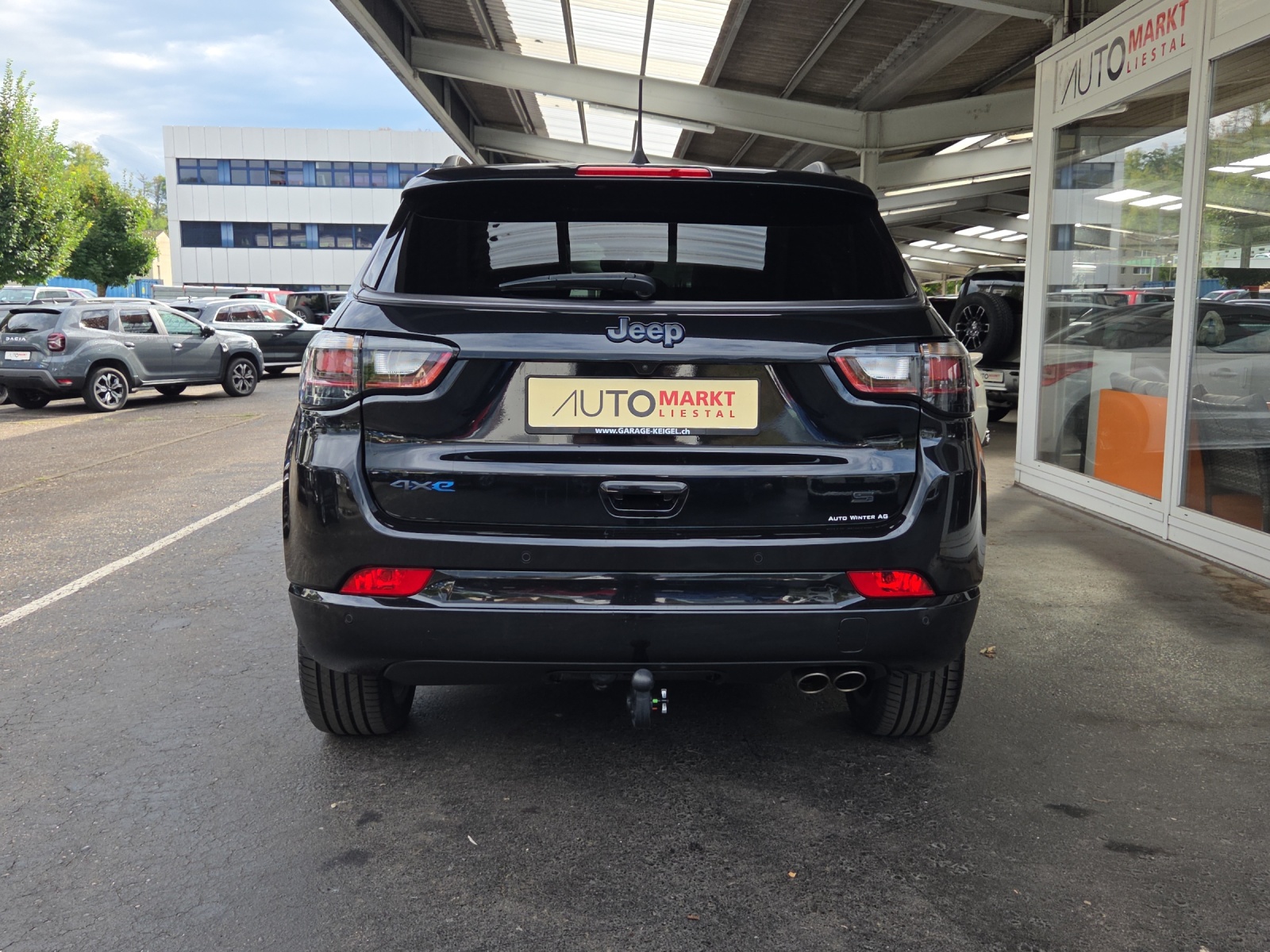 JEEP Compass 1.3 T PHEV S AWD-image-3